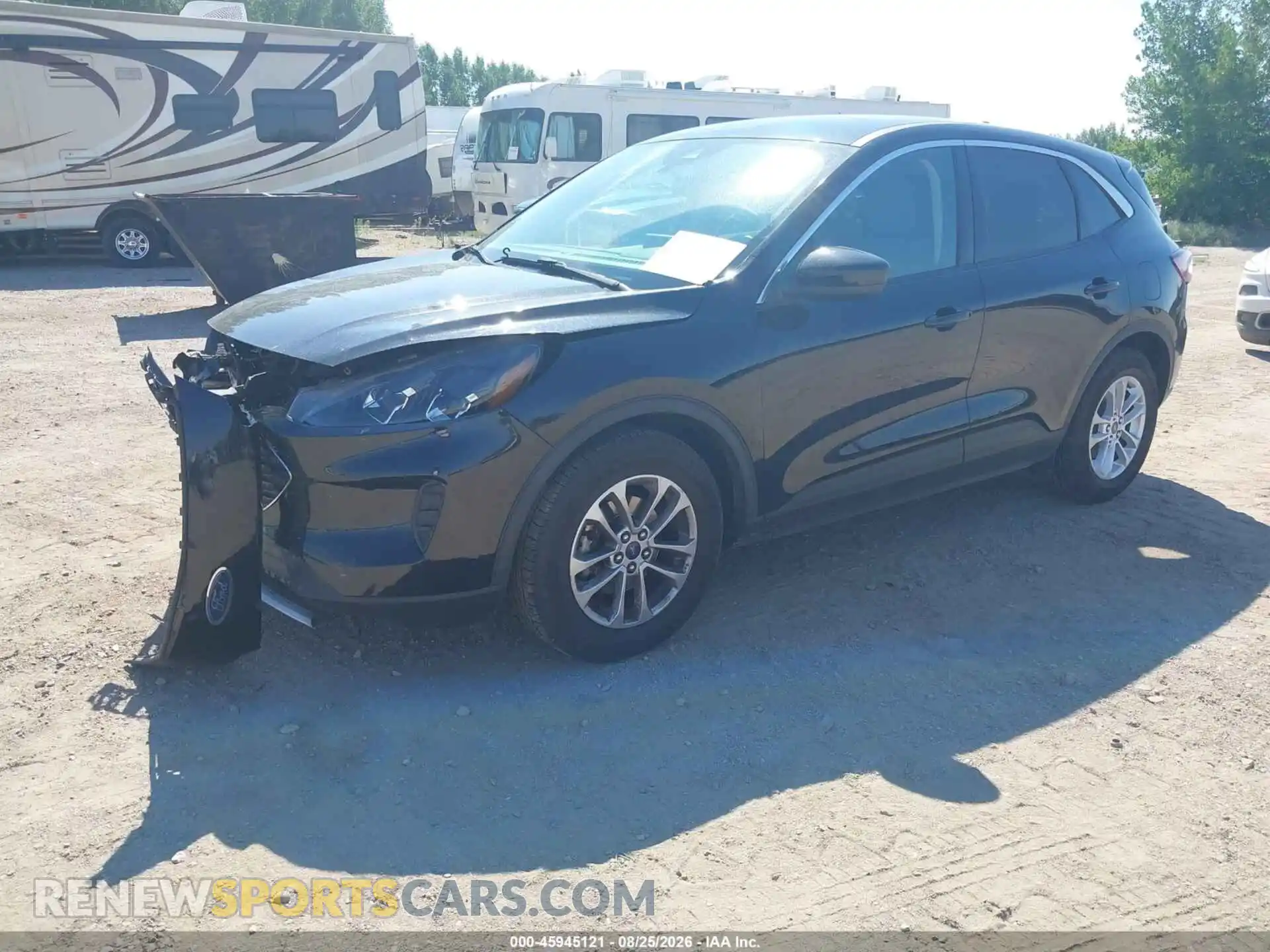 2 fotografías del automóvil dañado 1FMCU0G66MUA34272 FORD ESCAPE 2021