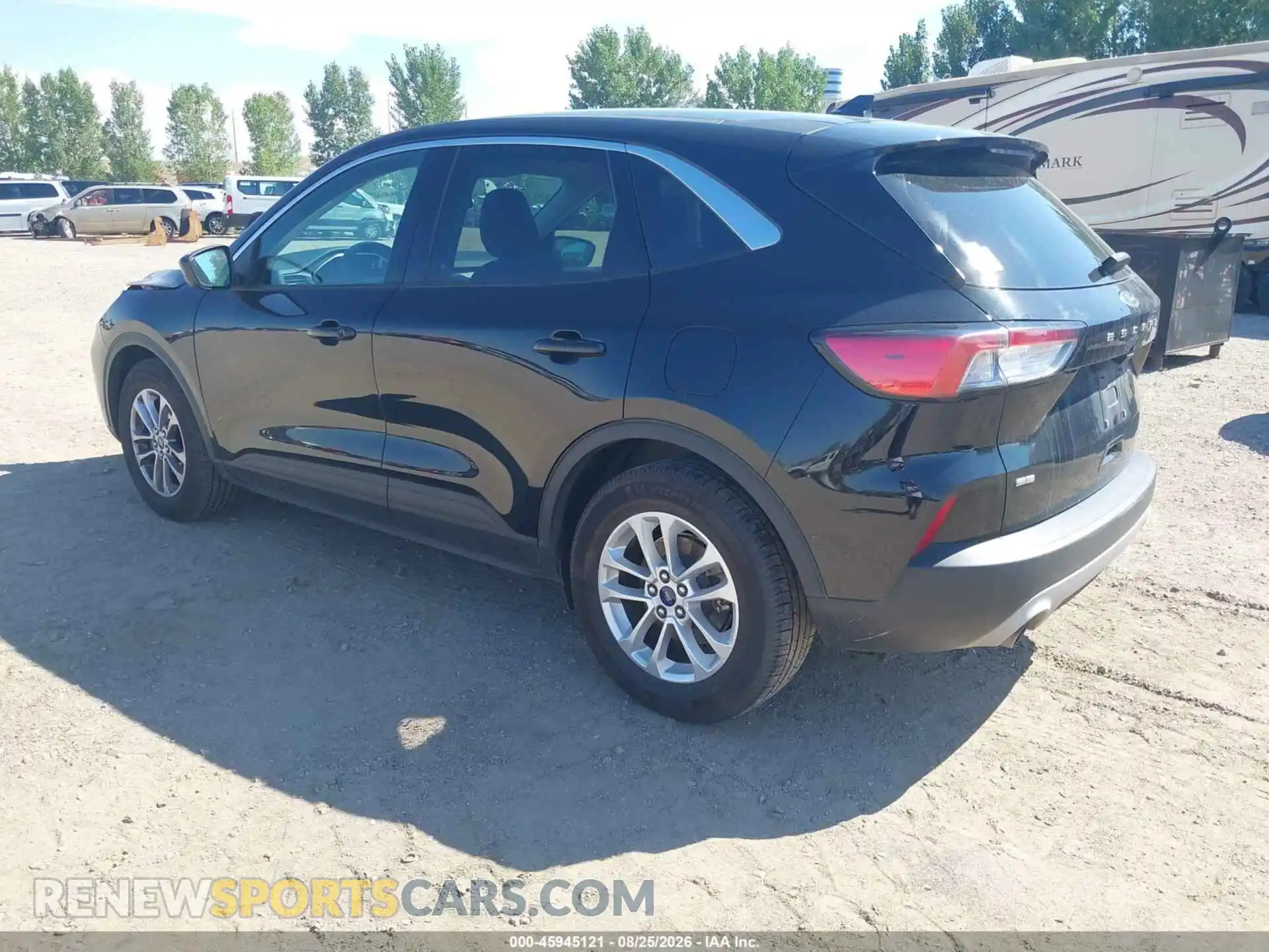 3 fotografías del automóvil dañado 1FMCU0G66MUA34272 FORD ESCAPE 2021
