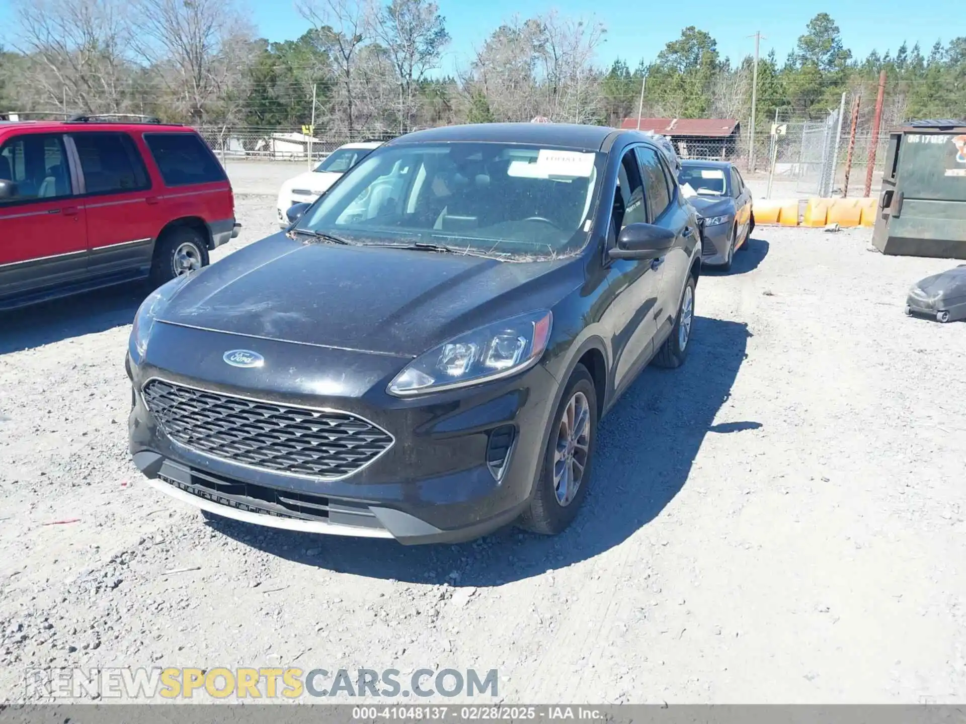2 Photograph of a damaged car 1FMCU0G66MUA78319 FORD ESCAPE 2021
