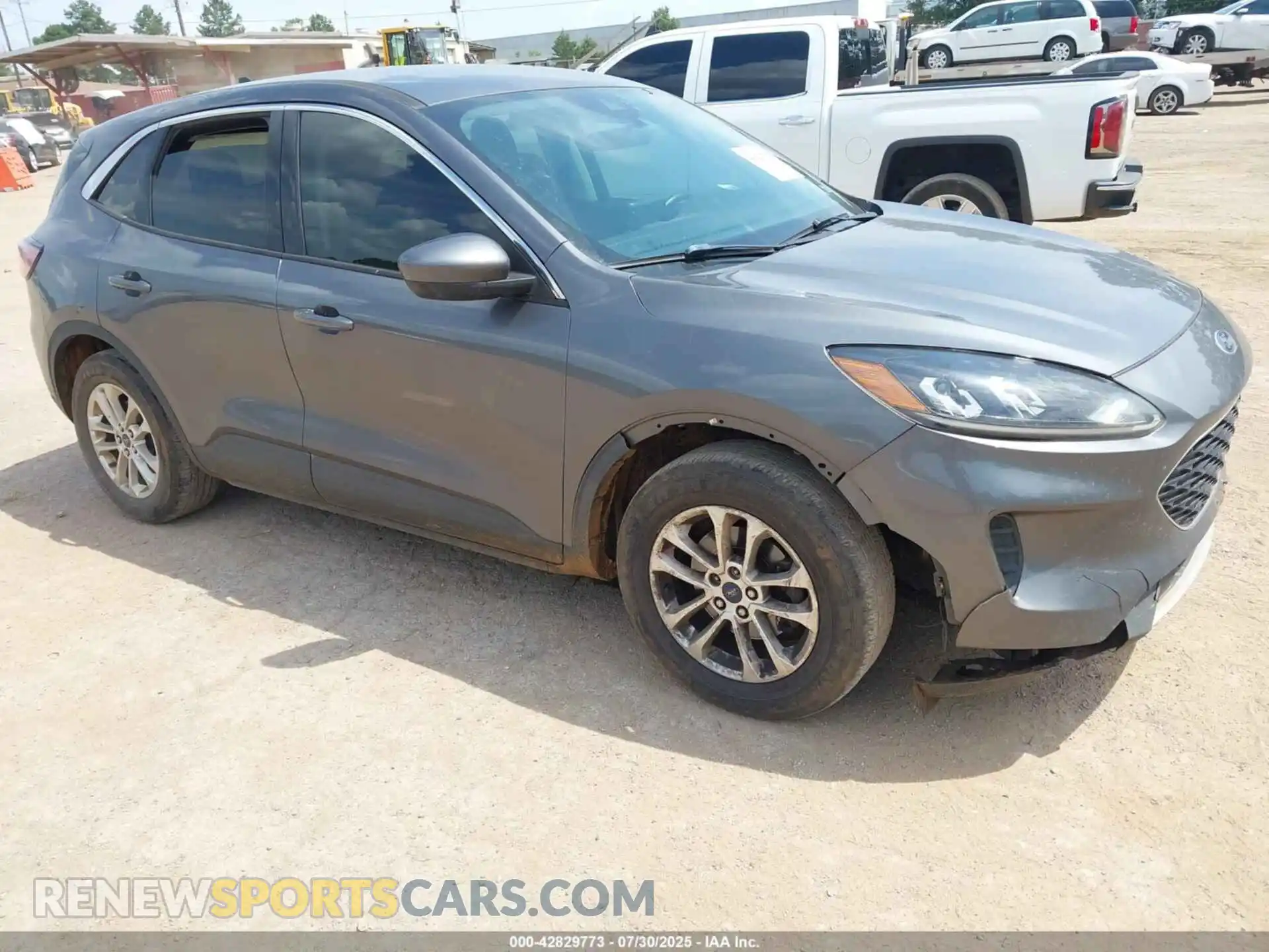 1 Photograph of a damaged car 1FMCU0G66MUB09455 FORD ESCAPE 2021