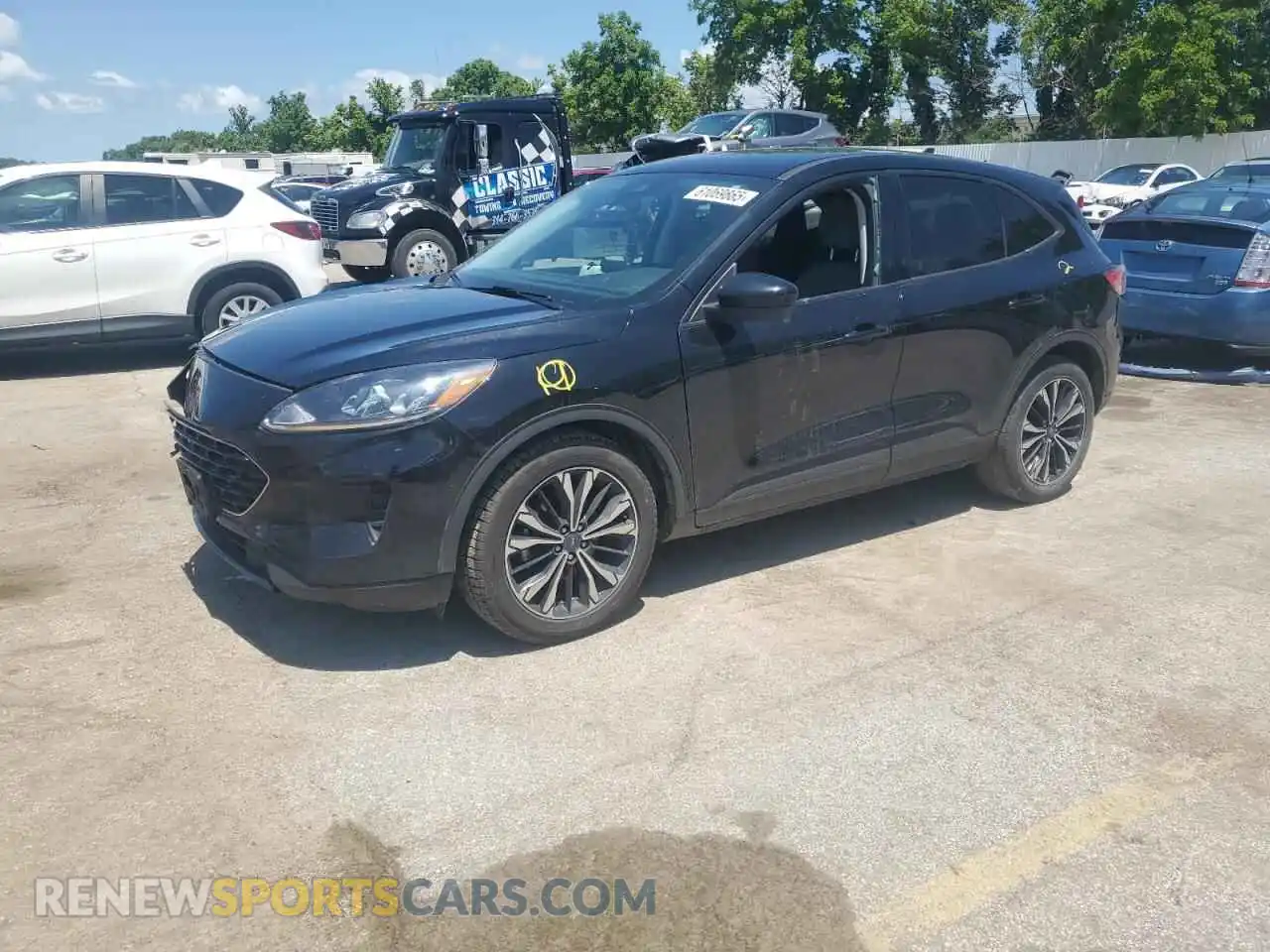 1 Photograph of a damaged car 1FMCU0G67MUA47922 FORD ESCAPE 2021