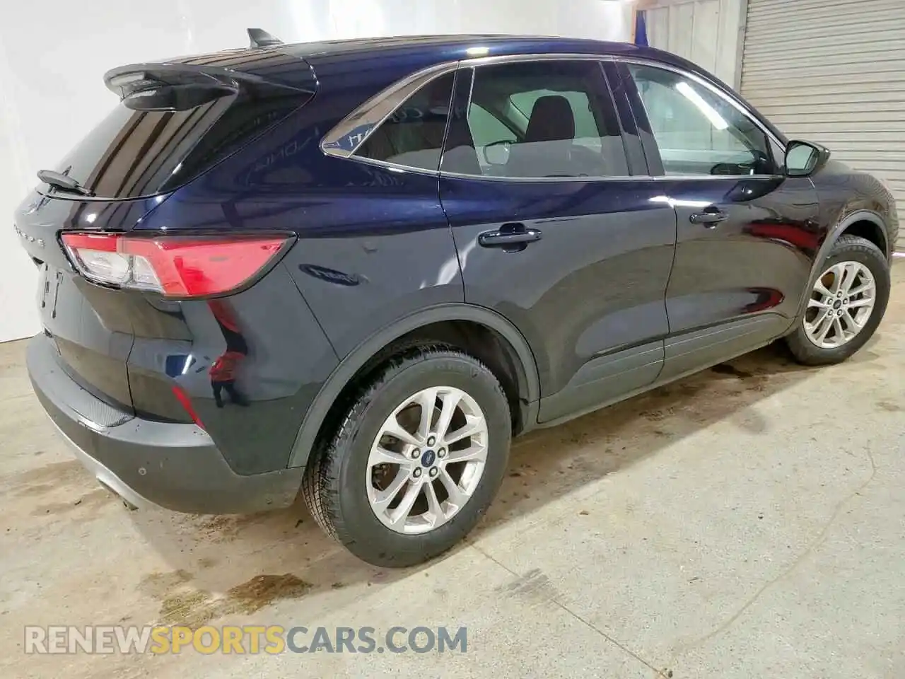 3 Photograph of a damaged car 1FMCU0G67MUA73517 FORD ESCAPE 2021