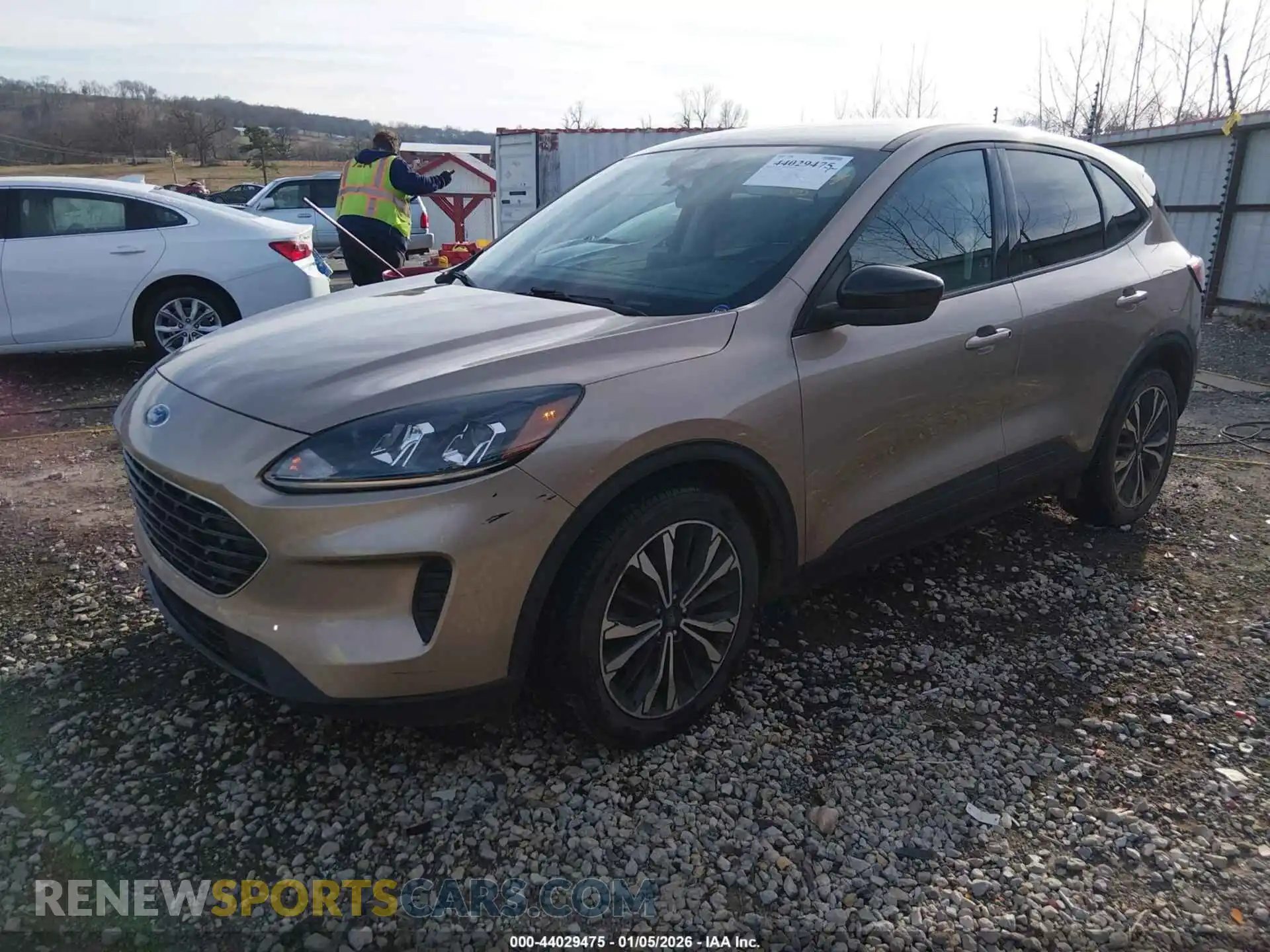 2 Фотография поврежденного автомобиля 1FMCU0G67MUB00313 FORD ESCAPE 2021