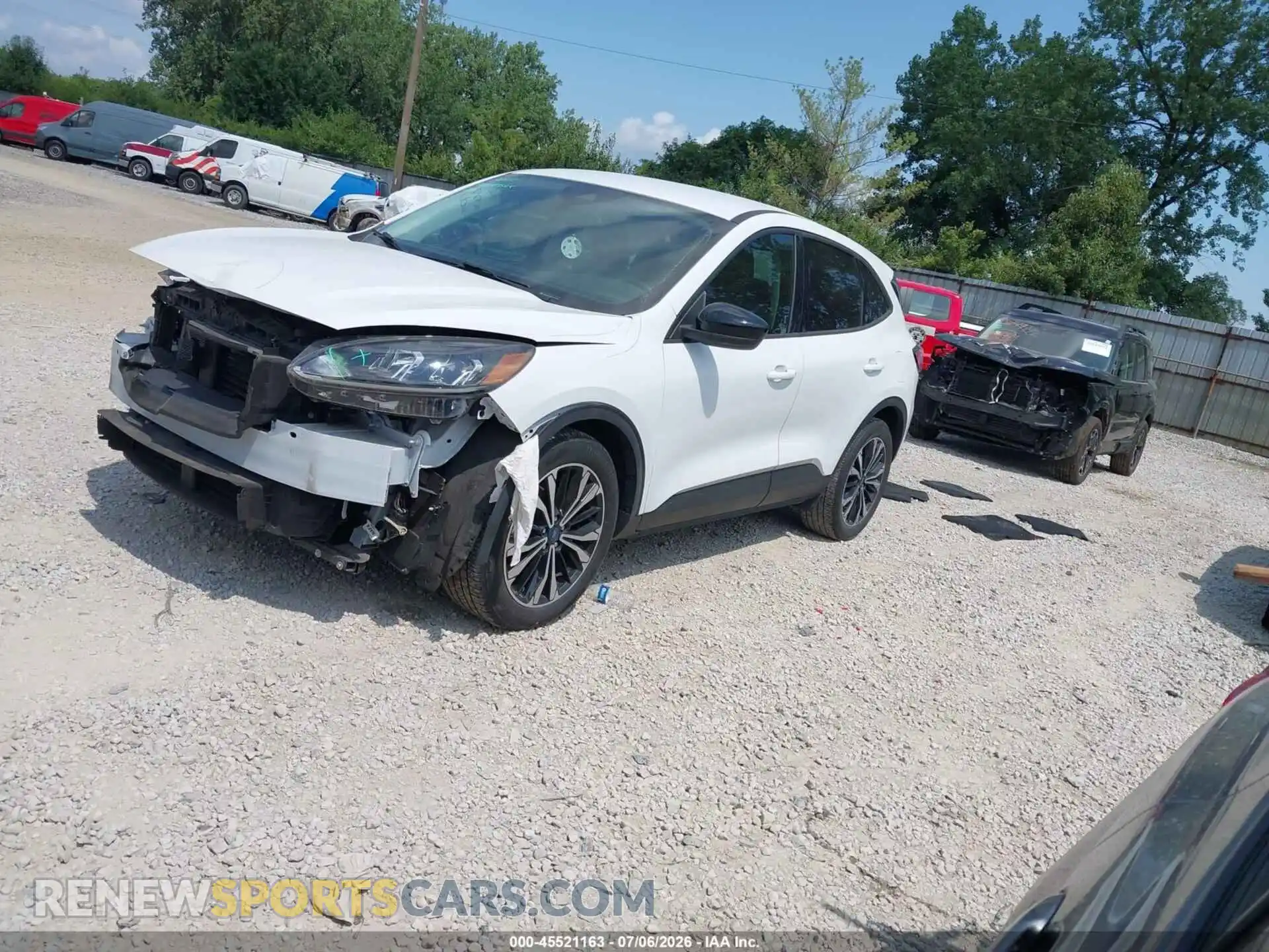 2 Photograph of a damaged car 1FMCU0G68MUA23502 FORD ESCAPE 2021