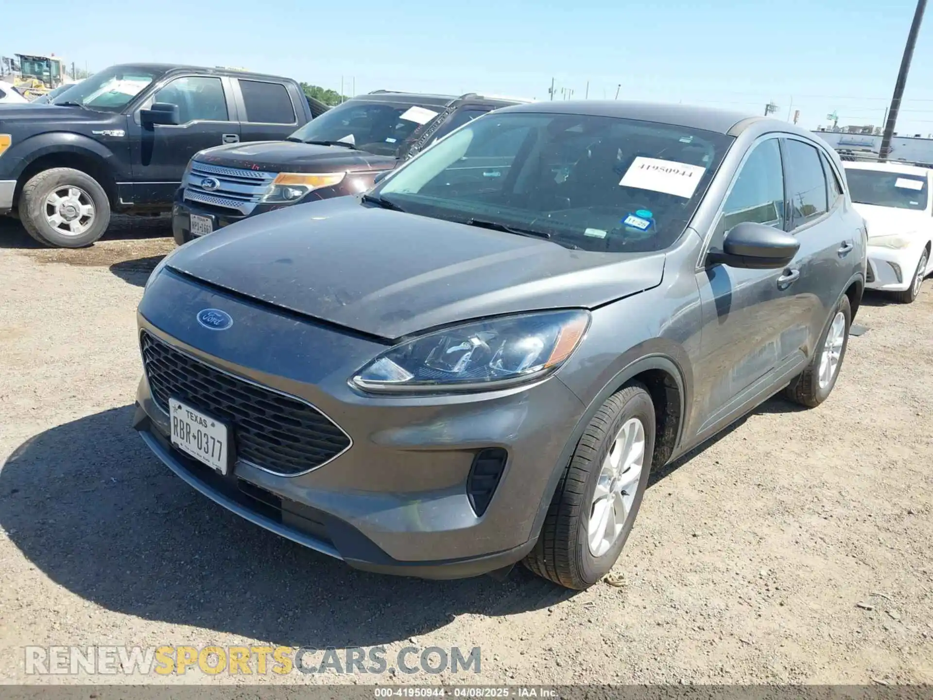 2 Photograph of a damaged car 1FMCU0G69MUB27450 FORD ESCAPE 2021
