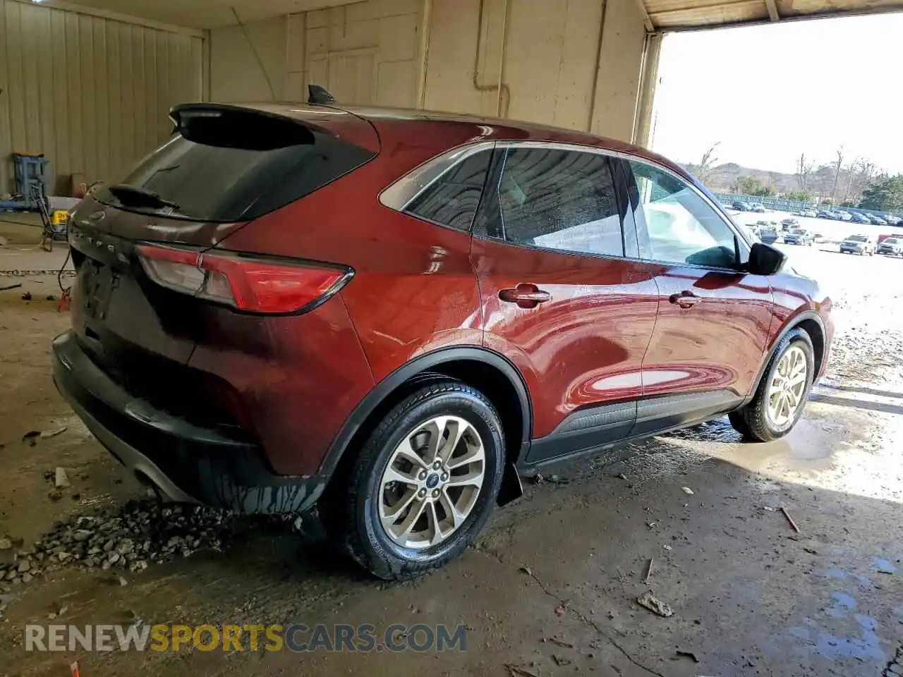 3 Photograph of a damaged car 1FMCU0G6XMUA30192 FORD ESCAPE 2021