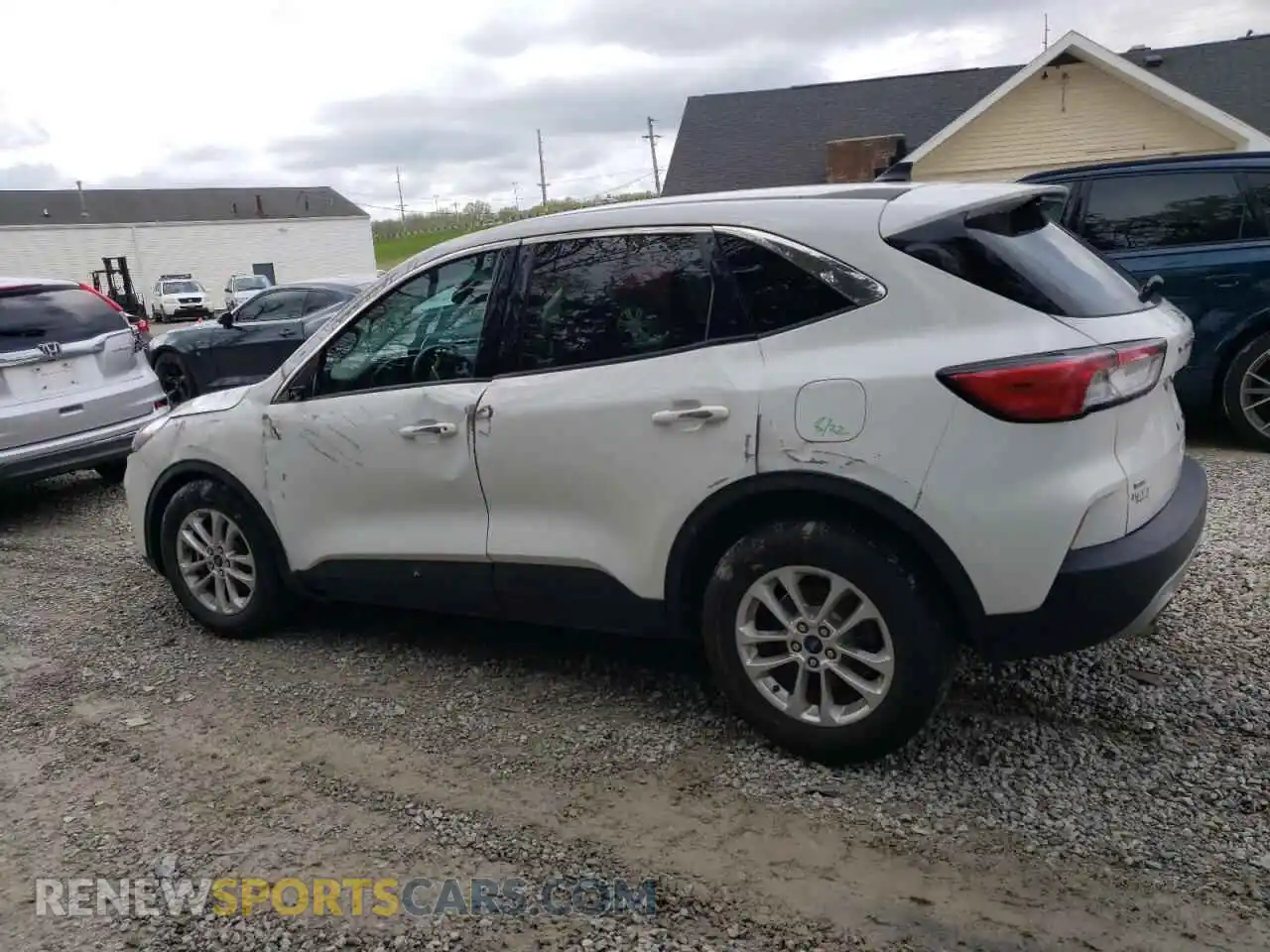 2 Photograph of a damaged car 1FMCU0G6XMUA84205 FORD ESCAPE 2021