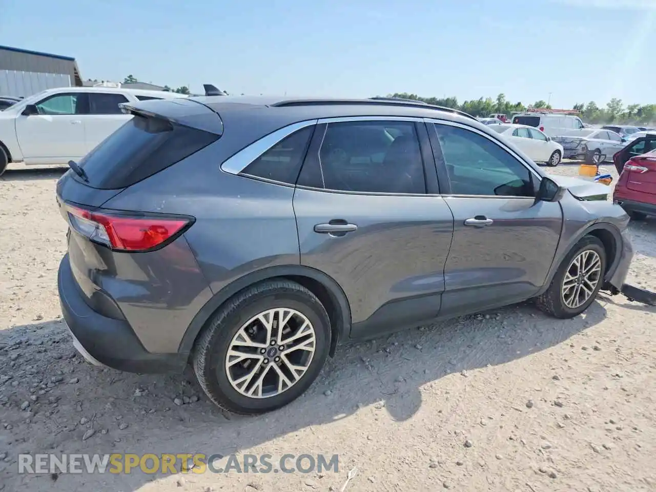3 fotografías del automóvil dañado 1FMCU0H60MUA62499 FORD ESCAPE 2021