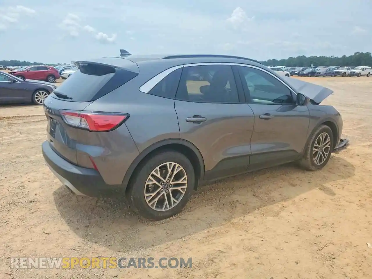 3 fotografías del automóvil dañado 1FMCU0H60MUB07800 FORD ESCAPE 2021