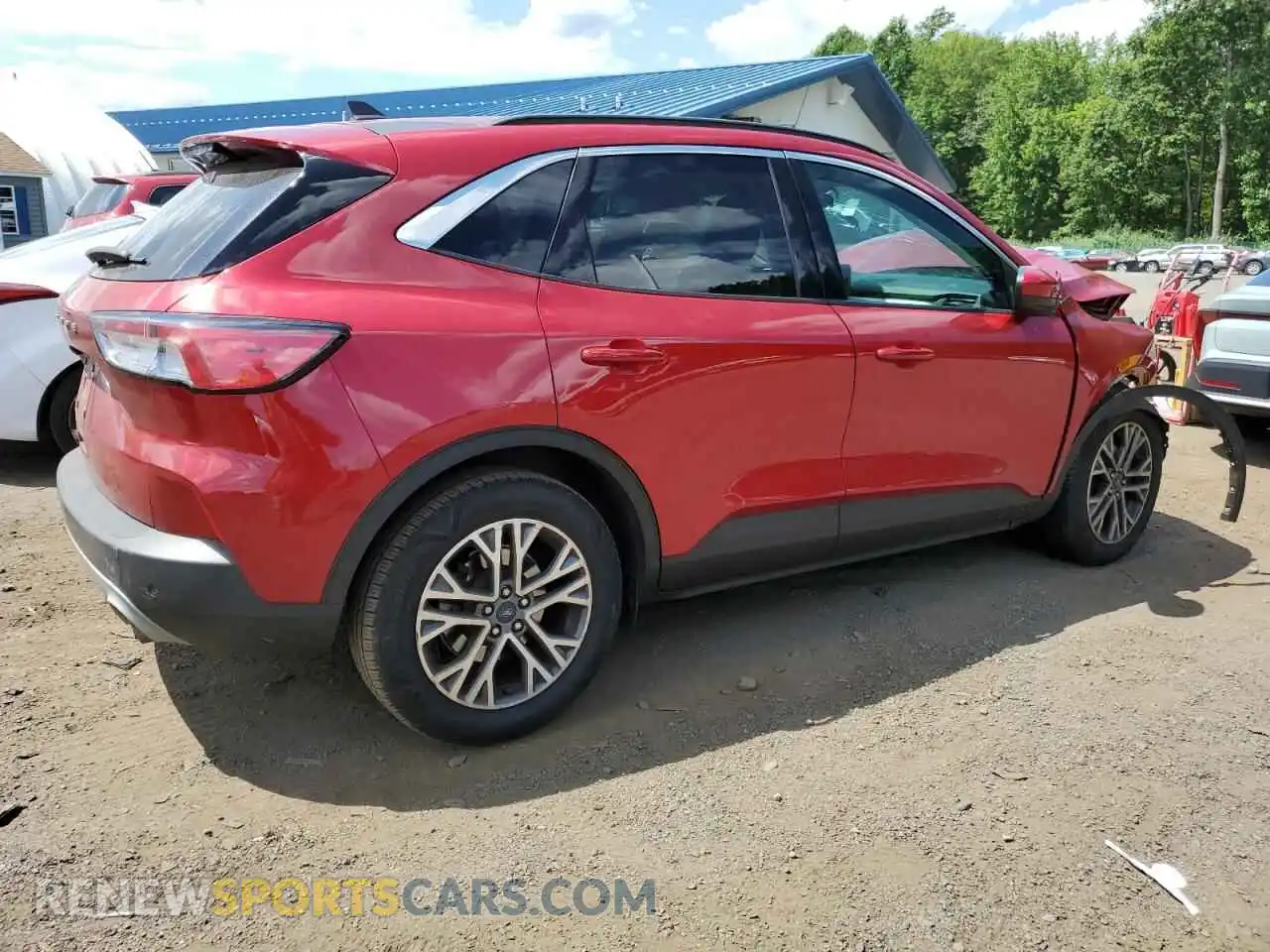 3 Photograph of a damaged car 1FMCU0H60MUB23088 FORD ESCAPE 2021