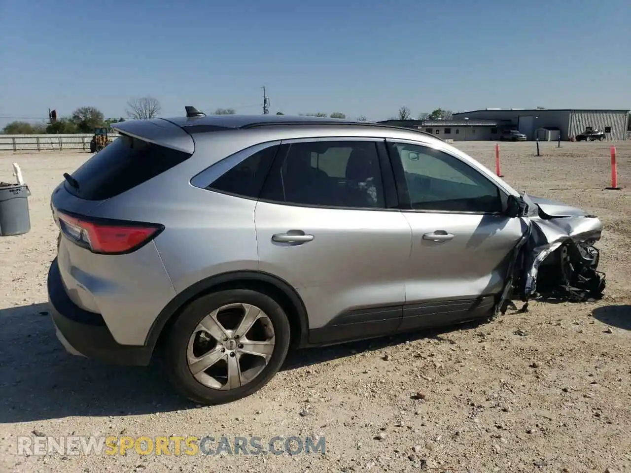 3 Photograph of a damaged car 1FMCU0H64MUA57452 FORD ESCAPE 2021