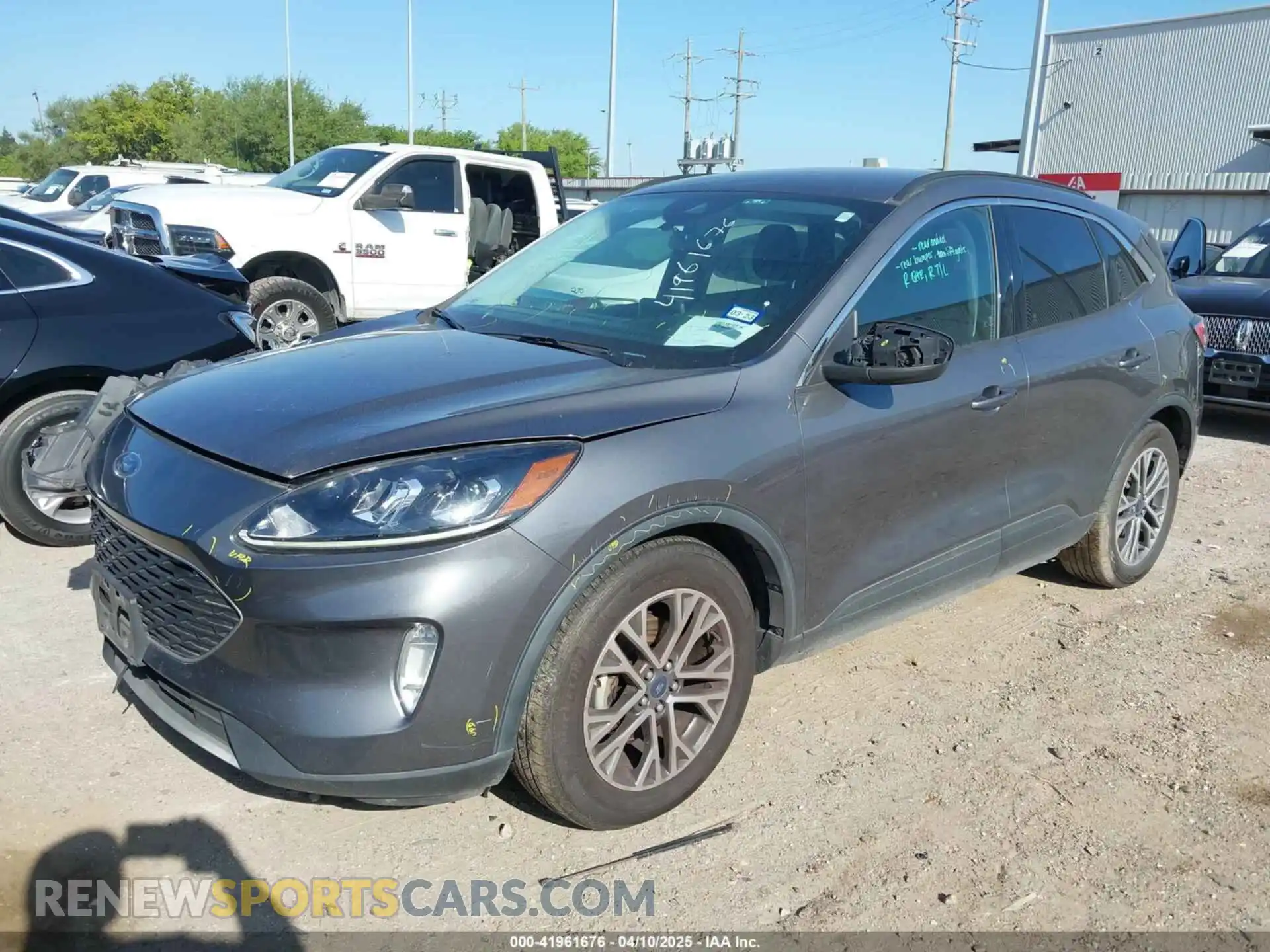 2 Photograph of a damaged car 1FMCU0H68MUA09727 FORD ESCAPE 2021