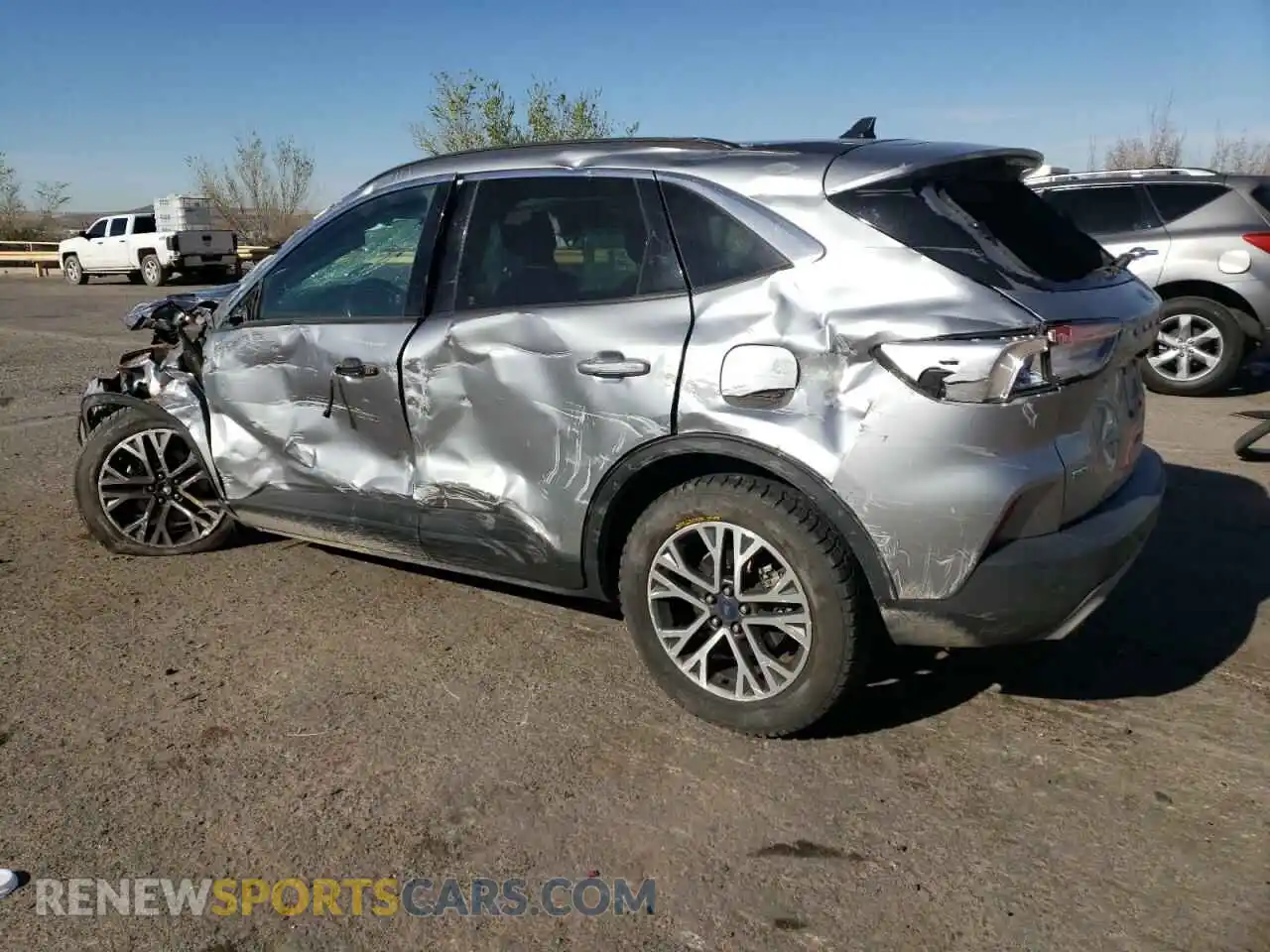 2 Photograph of a damaged car 1FMCU0H6XMUA57181 FORD ESCAPE 2021
