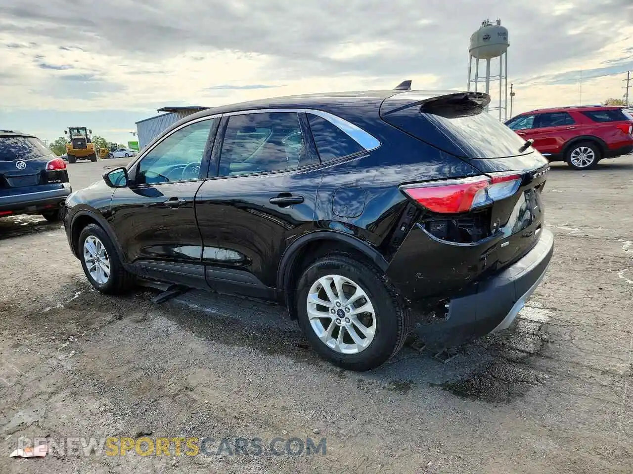 2 fotografías del automóvil dañado 1FMCU9BZ1MUA30846 FORD ESCAPE 2021