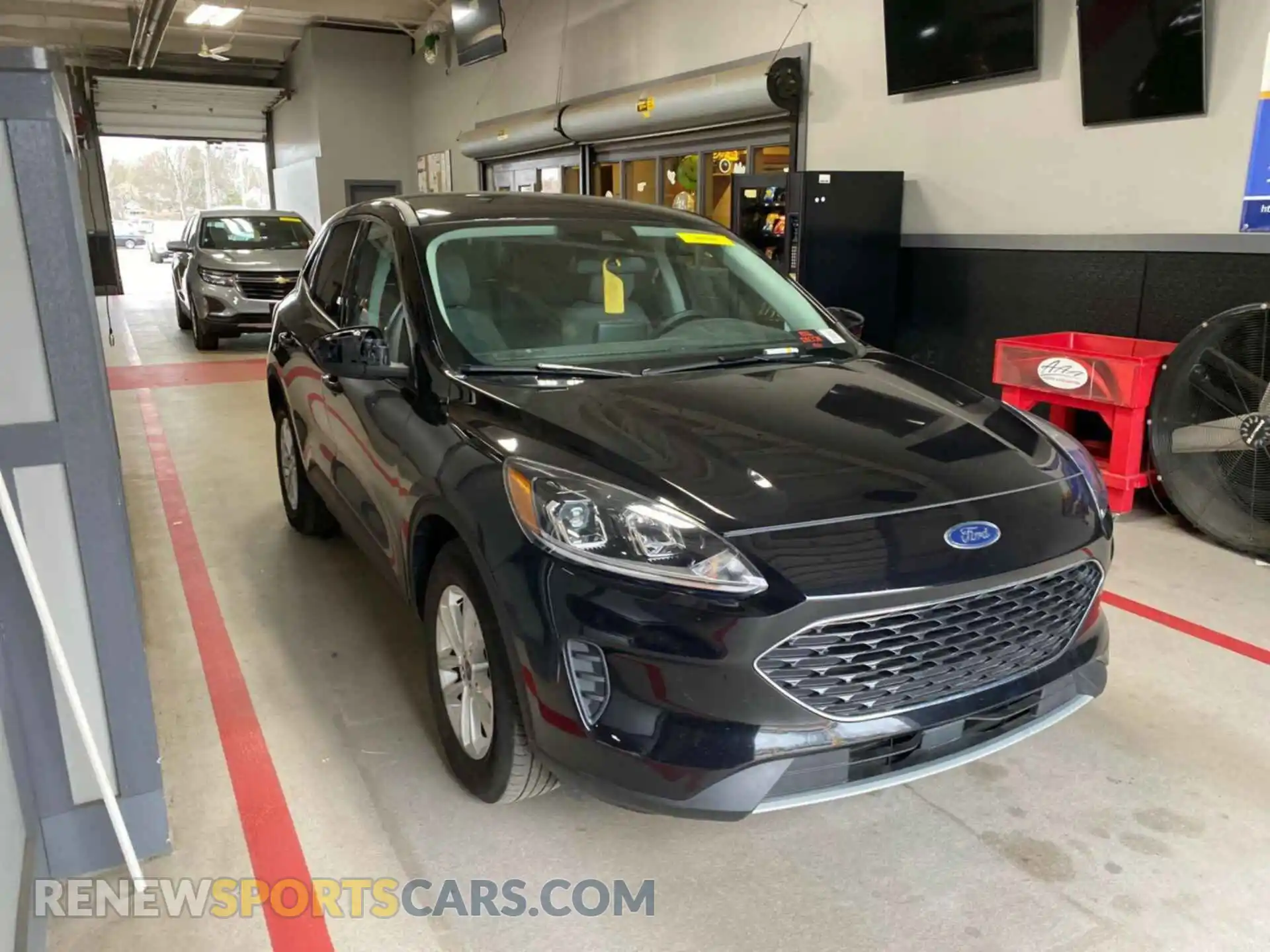 2 Photograph of a damaged car 1FMCU9BZ2MUA69249 FORD ESCAPE 2021