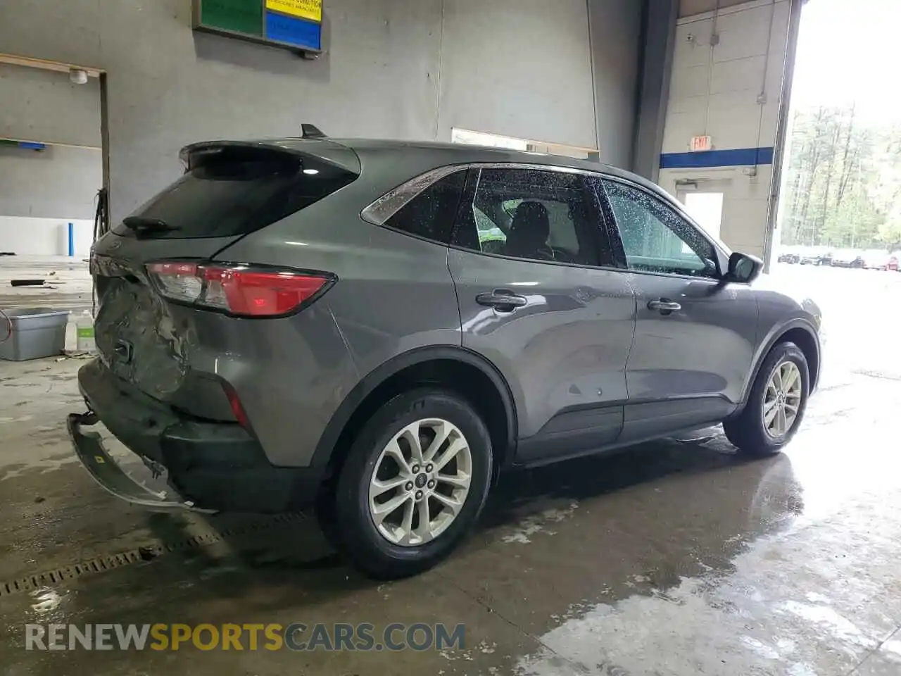 3 Photograph of a damaged car 1FMCU9BZ8MUA37079 FORD ESCAPE 2021