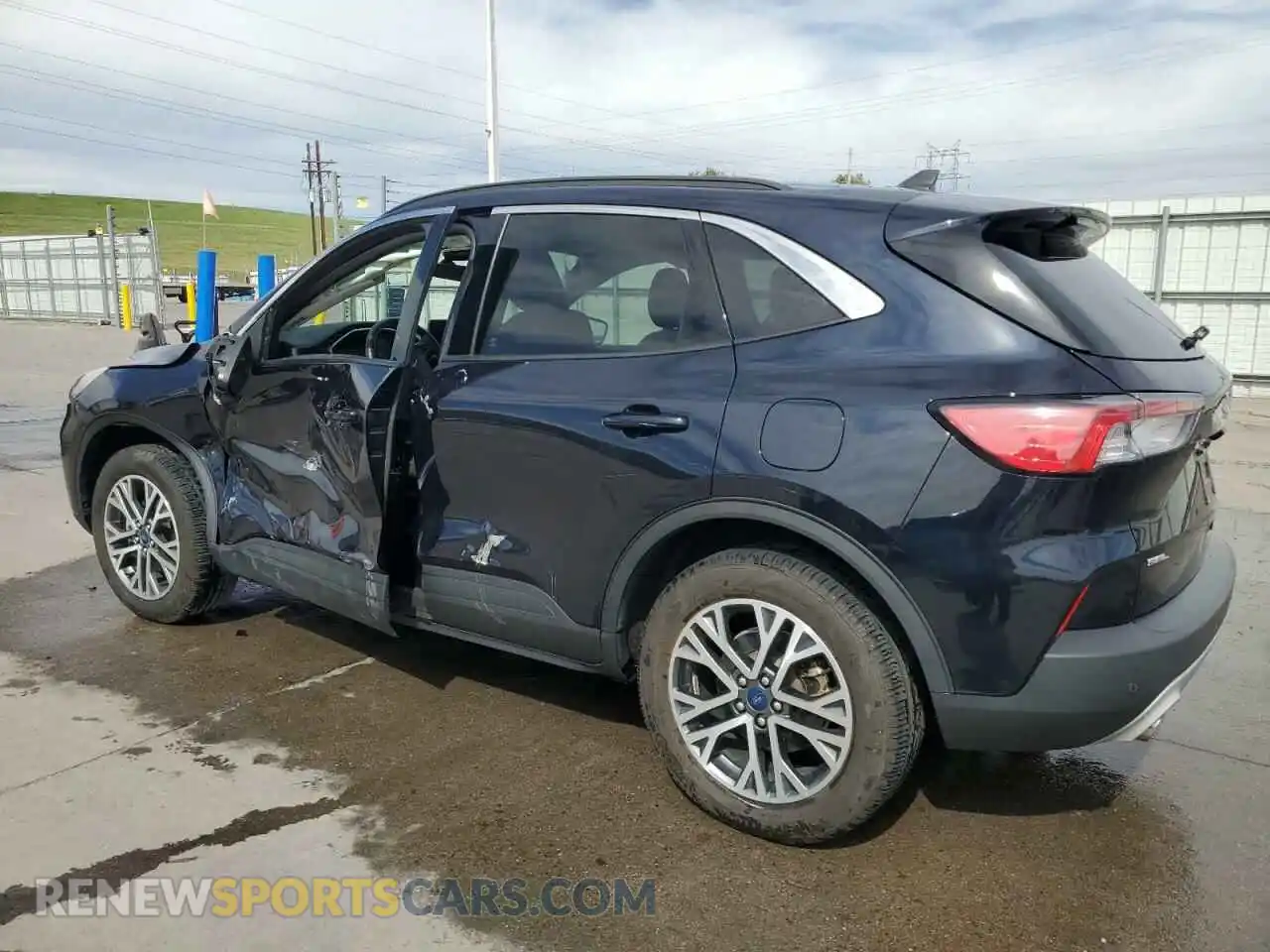 2 Photograph of a damaged car 1FMCU9CZ6MUA38732 FORD ESCAPE 2021