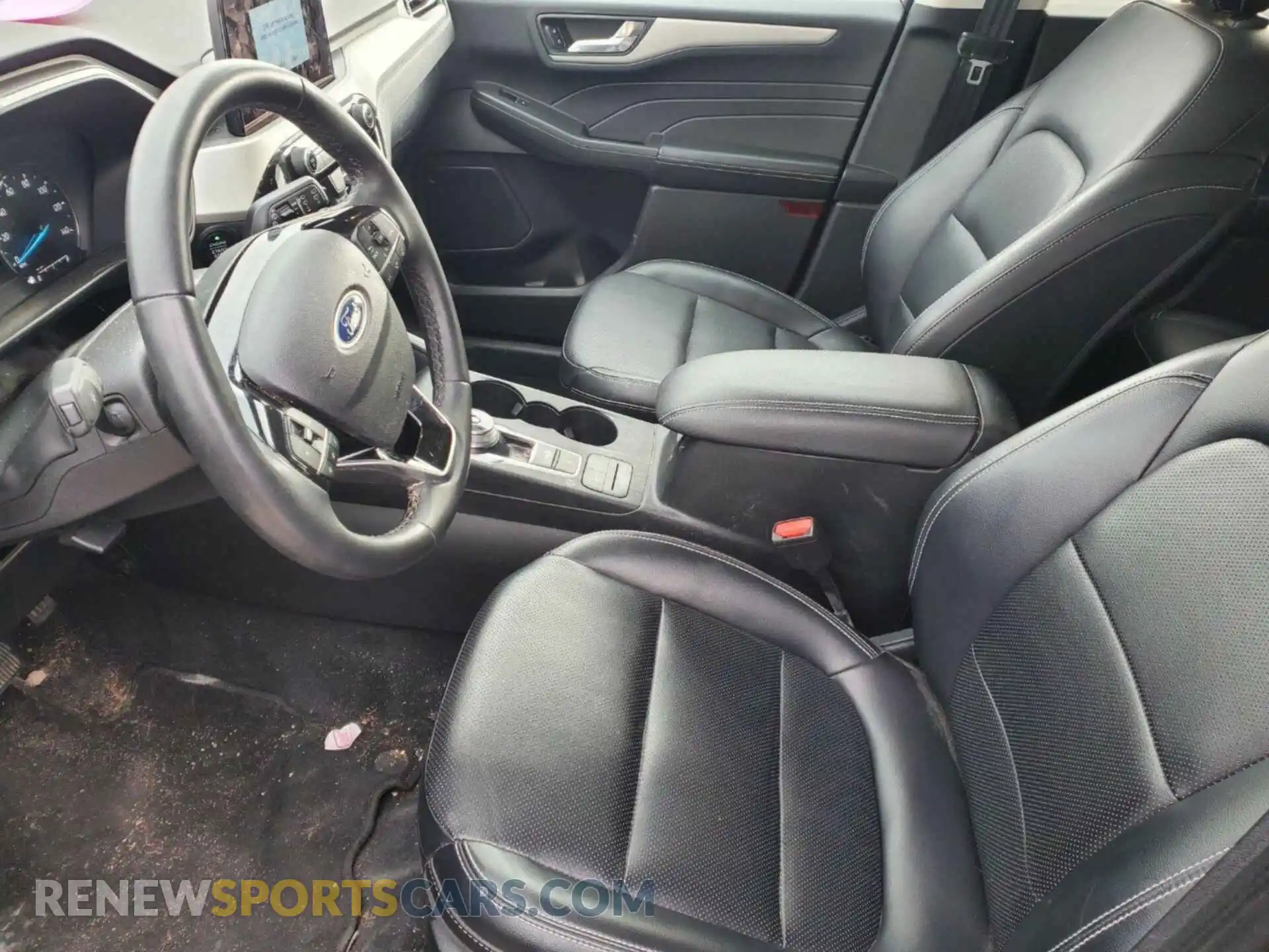3 Фотография поврежденного автомобиля 1FMCU9CZ8MUB25435 FORD ESCAPE 2021