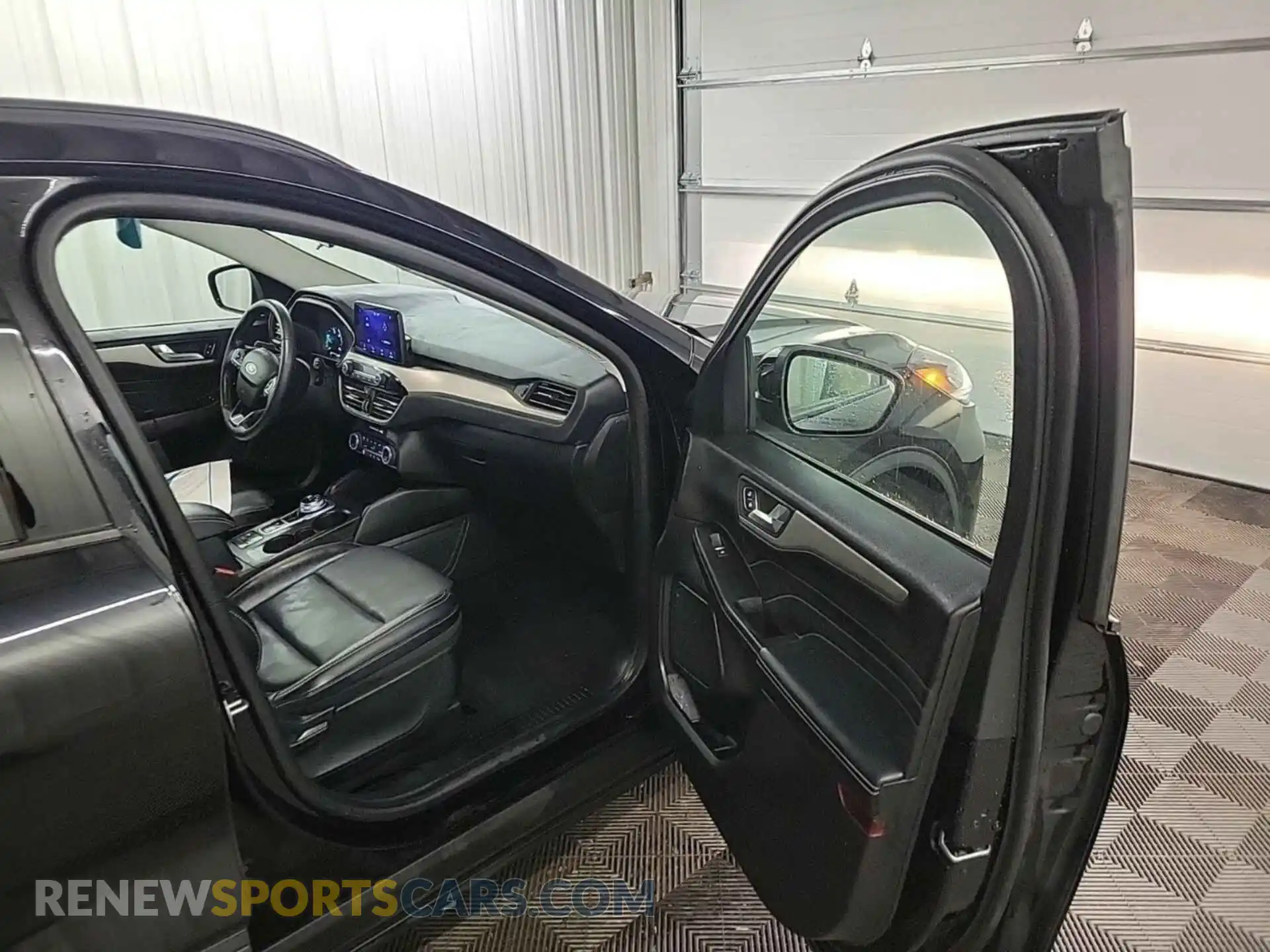 1 fotografías del automóvil dañado 1FMCU9CZ9MUA54181 FORD ESCAPE 2021