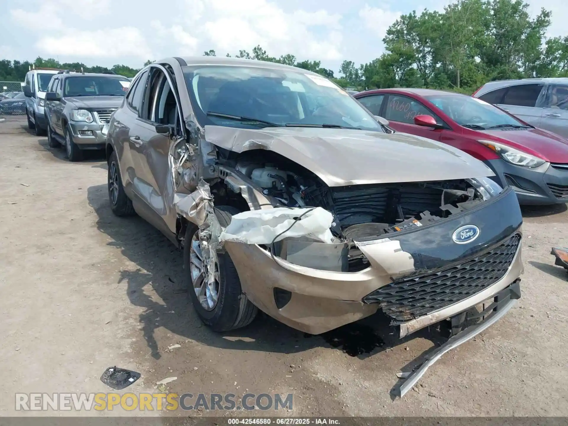 1 Photograph of a damaged car 1FMCU9G60MUA31582 FORD ESCAPE 2021