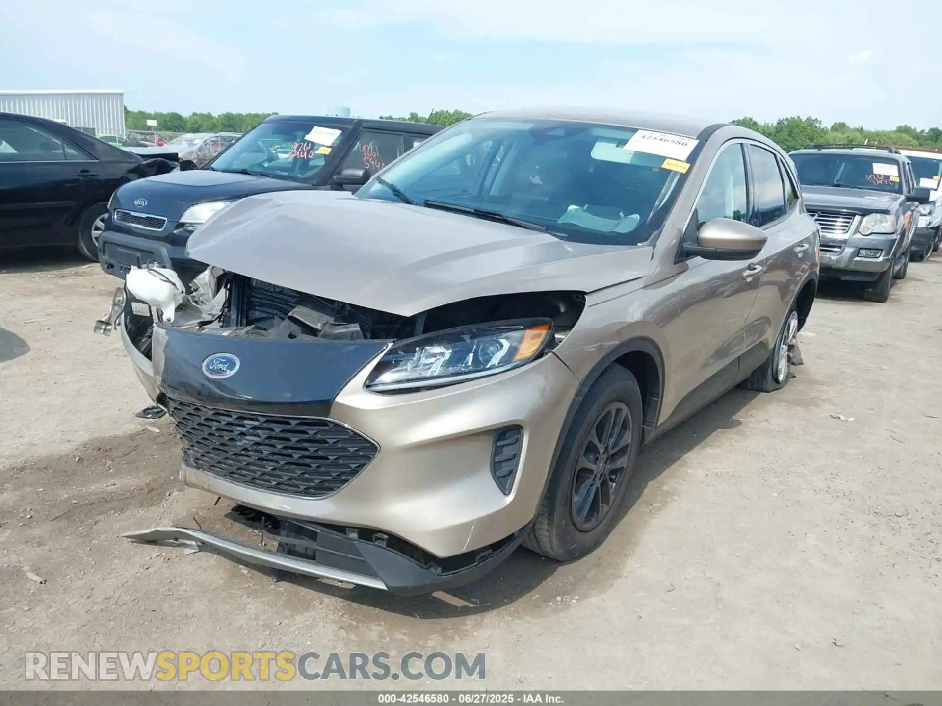 2 Photograph of a damaged car 1FMCU9G60MUA31582 FORD ESCAPE 2021
