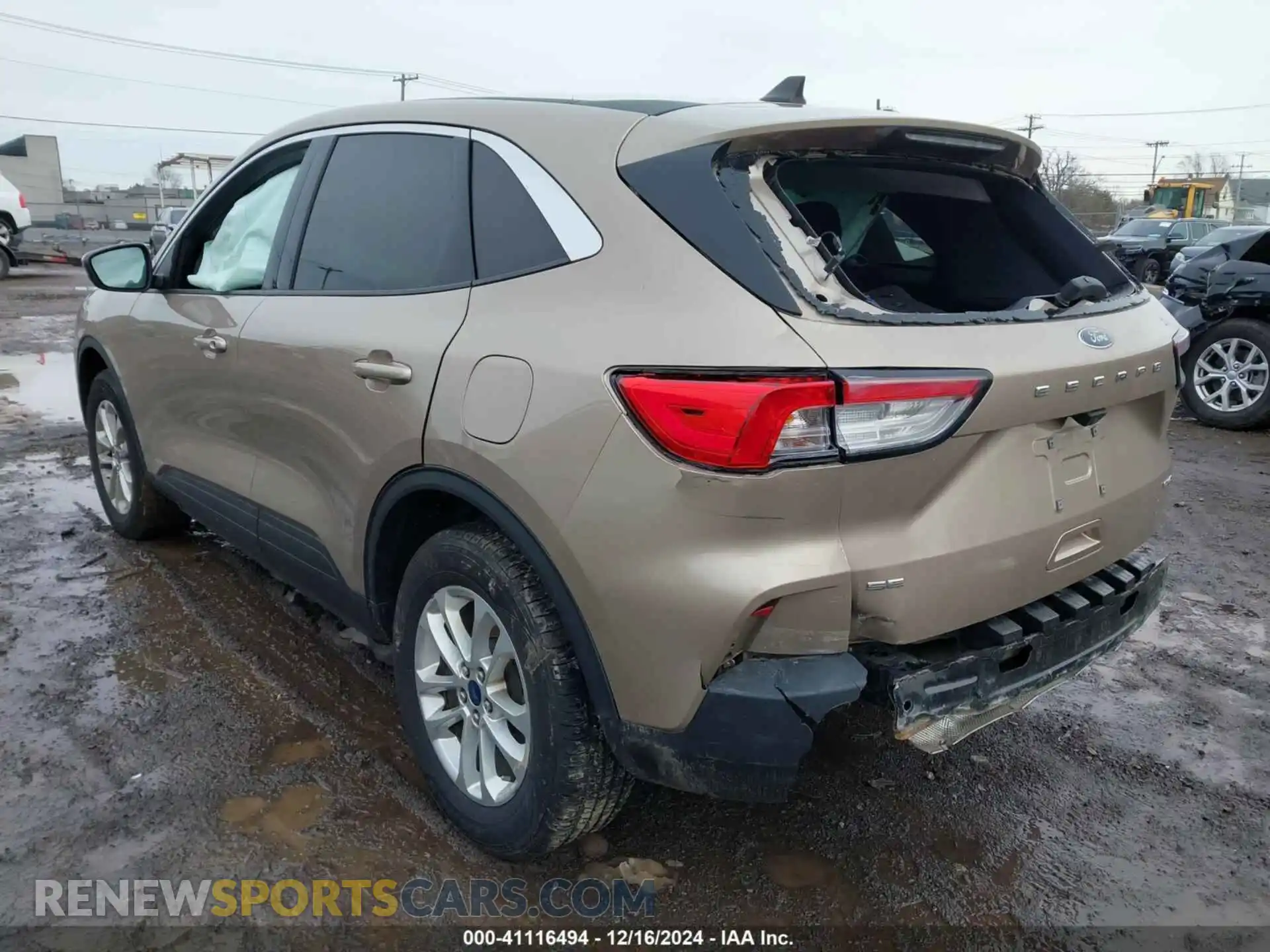 3 Photograph of a damaged car 1FMCU9G60MUA47295 FORD ESCAPE 2021