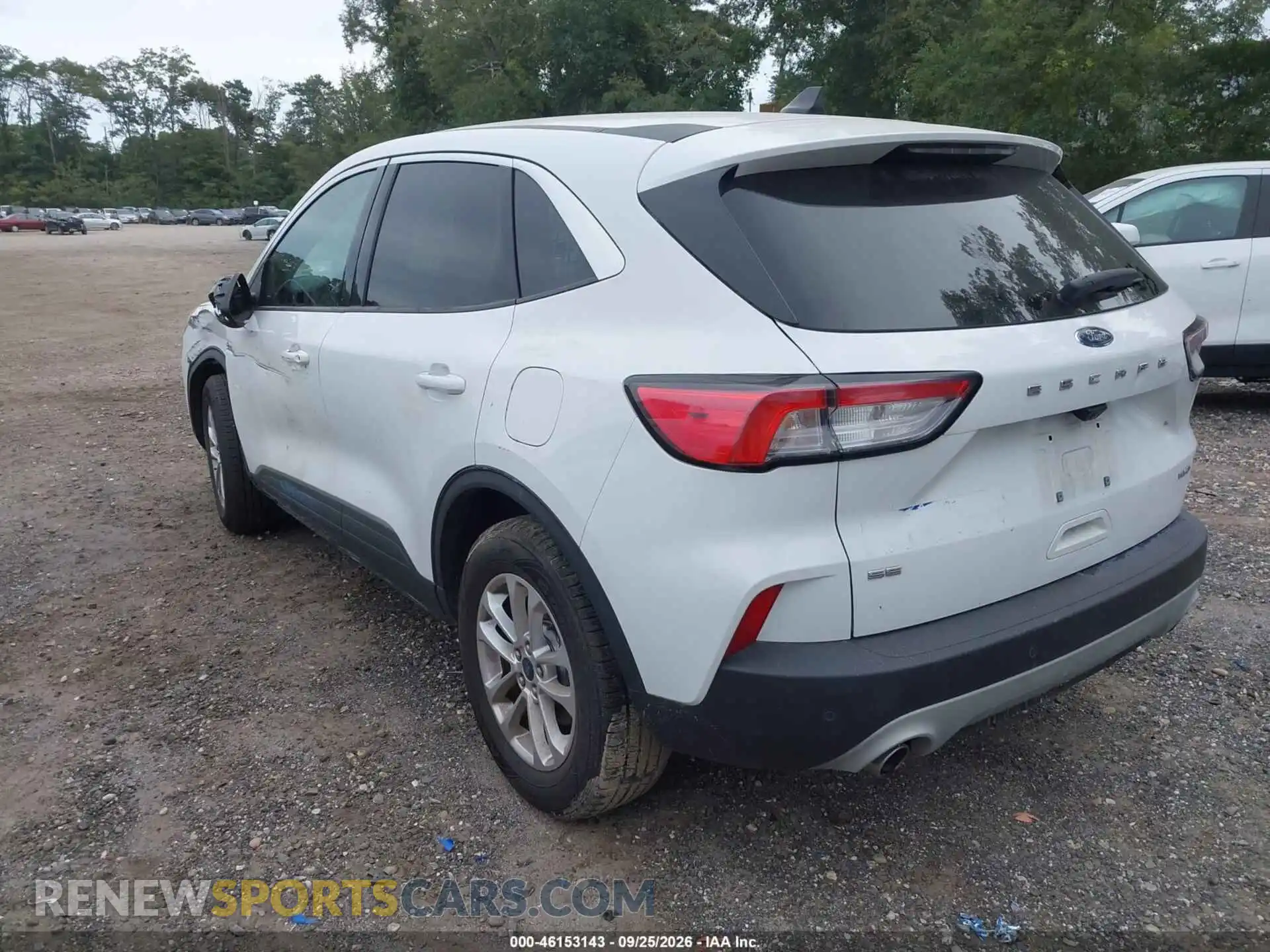 3 Фотография поврежденного автомобиля 1FMCU9G60MUA70091 FORD ESCAPE 2021