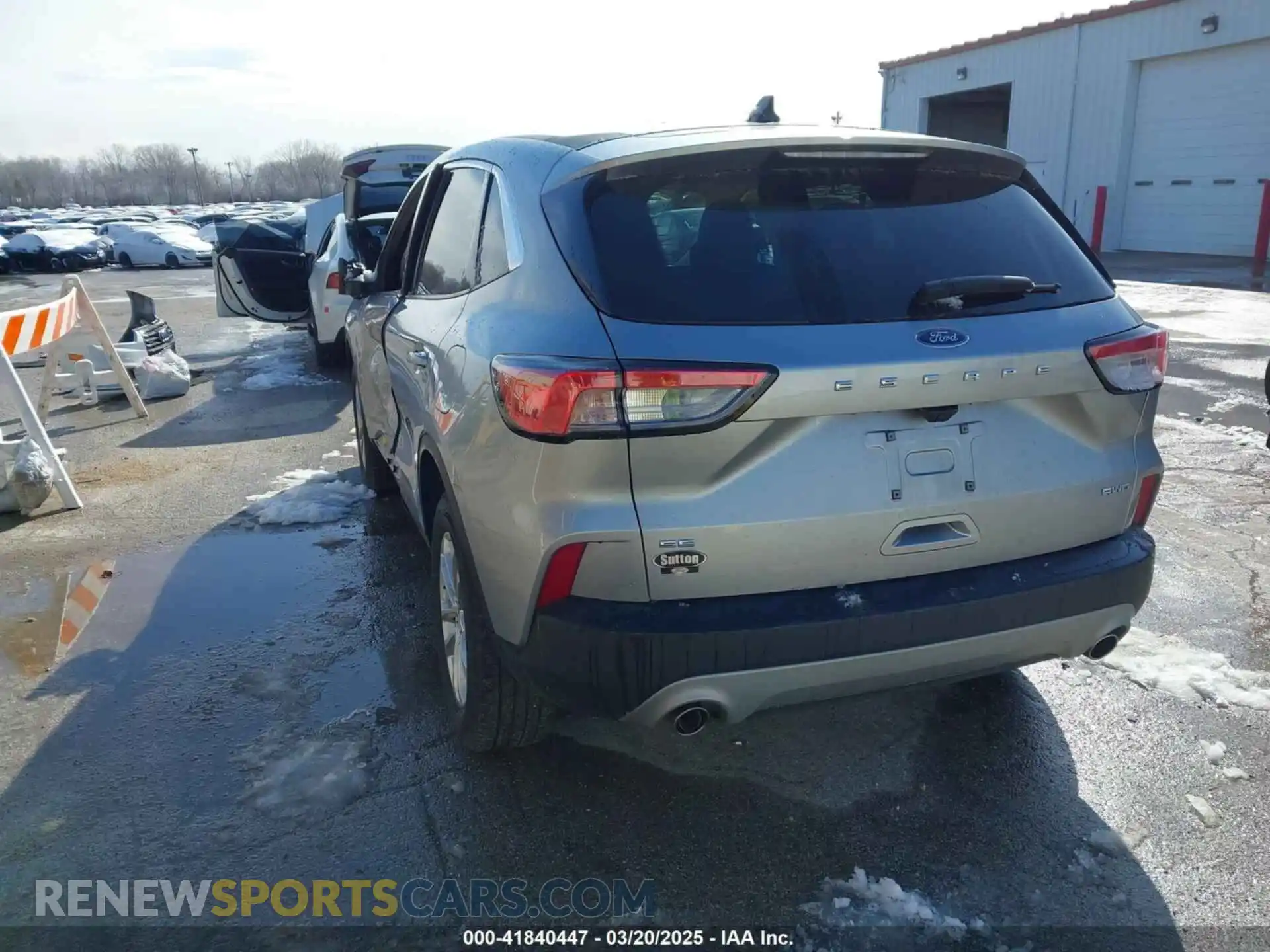 3 Photograph of a damaged car 1FMCU9G61MUB20836 FORD ESCAPE 2021