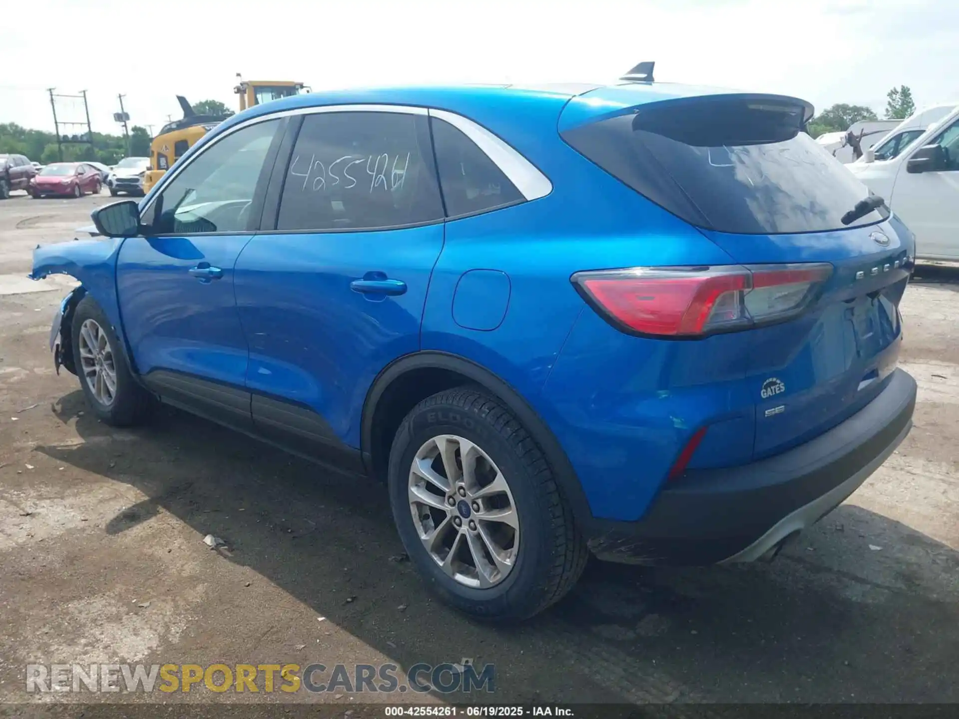 3 Photograph of a damaged car 1FMCU9G62MUB22739 FORD ESCAPE 2021