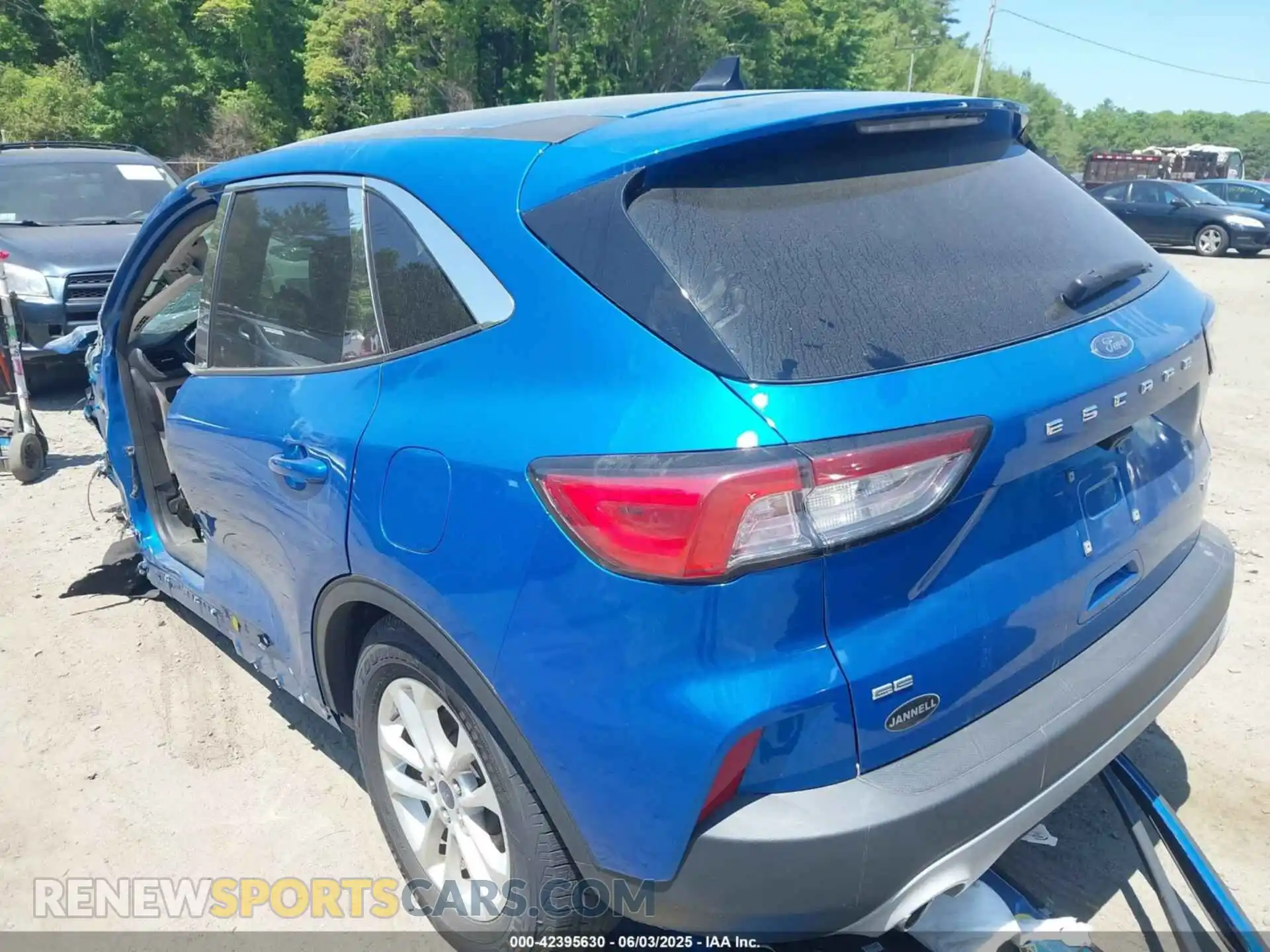 3 Photograph of a damaged car 1FMCU9G63MUA08992 FORD ESCAPE 2021