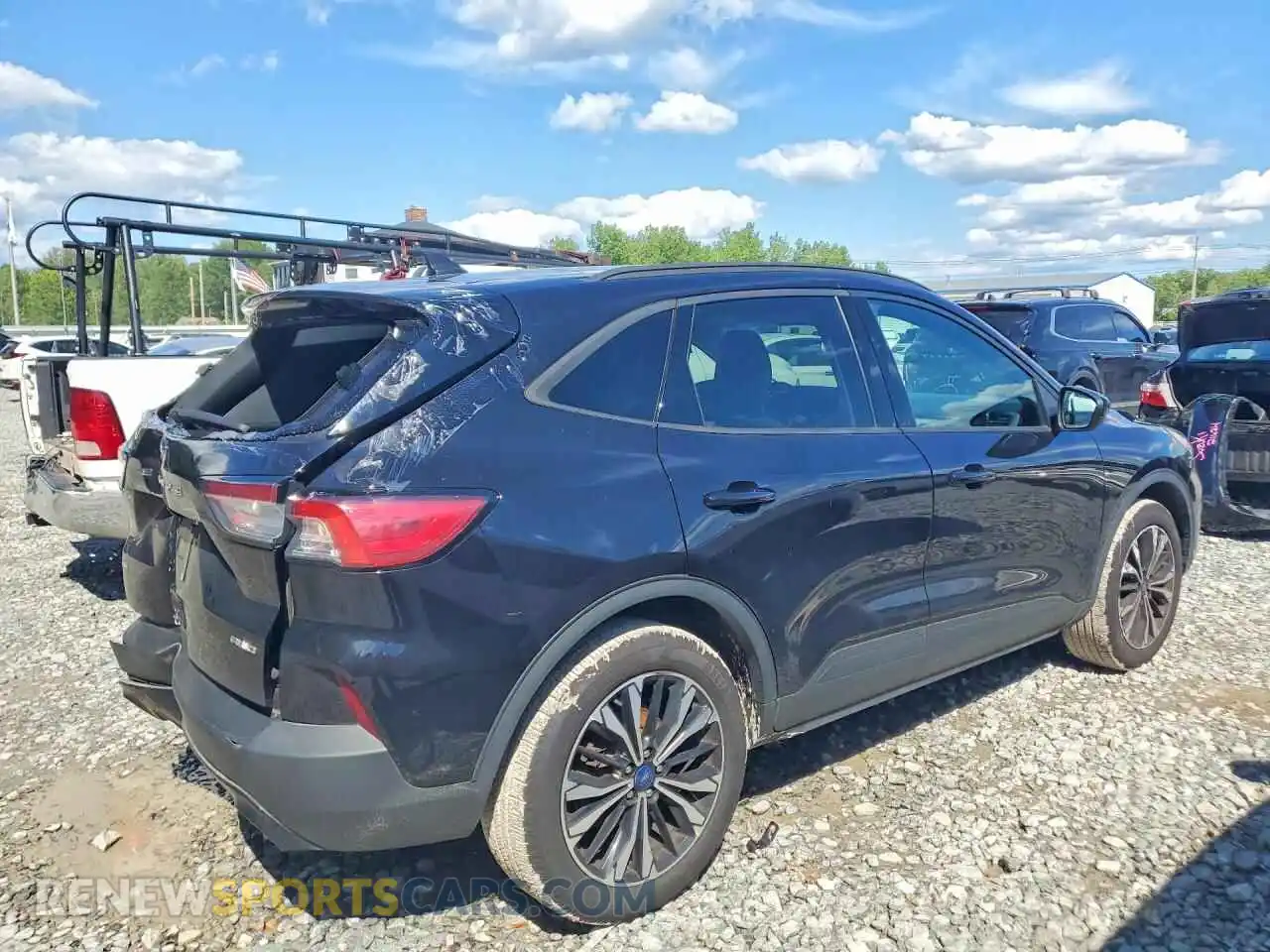 3 Photograph of a damaged car 1FMCU9G63MUA27476 FORD ESCAPE 2021