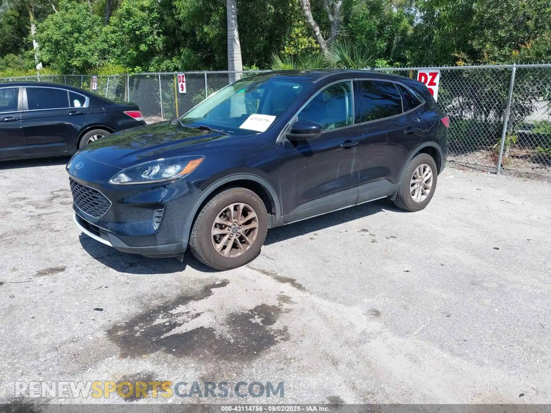 2 Photograph of a damaged car 1FMCU9G63MUA73602 FORD ESCAPE 2021