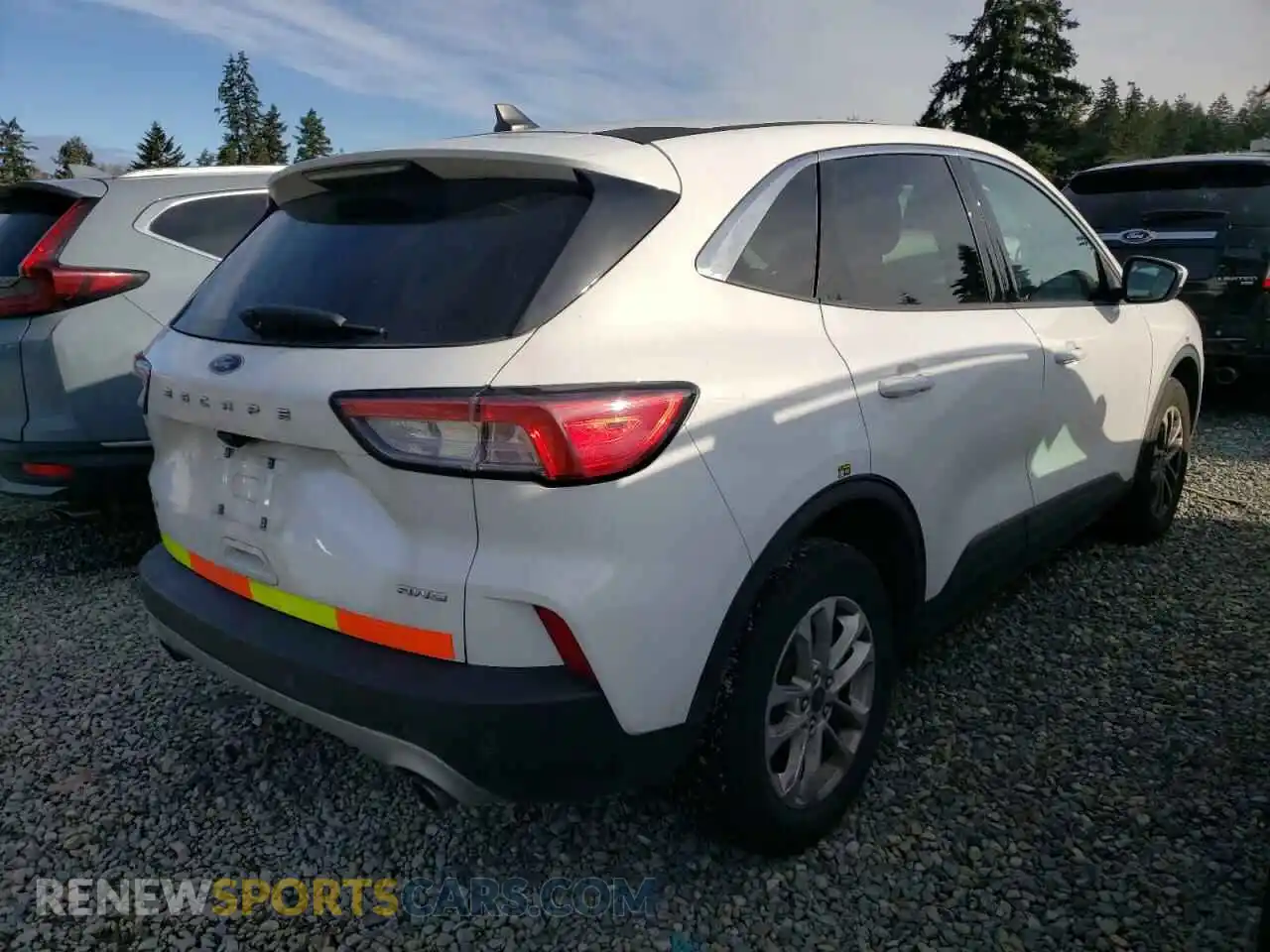 3 Photograph of a damaged car 1FMCU9G63MUA81280 FORD ESCAPE 2021