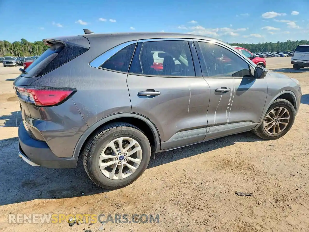 3 Photograph of a damaged car 1FMCU9G63MUA83644 FORD ESCAPE 2021