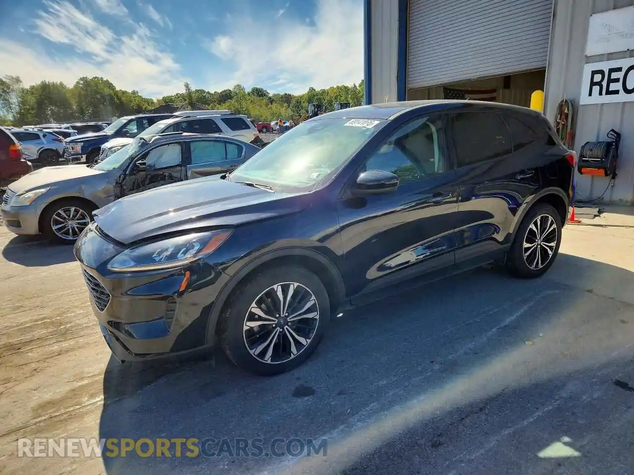 1 fotografías del automóvil dañado 1FMCU9G63MUB14987 FORD ESCAPE 2021