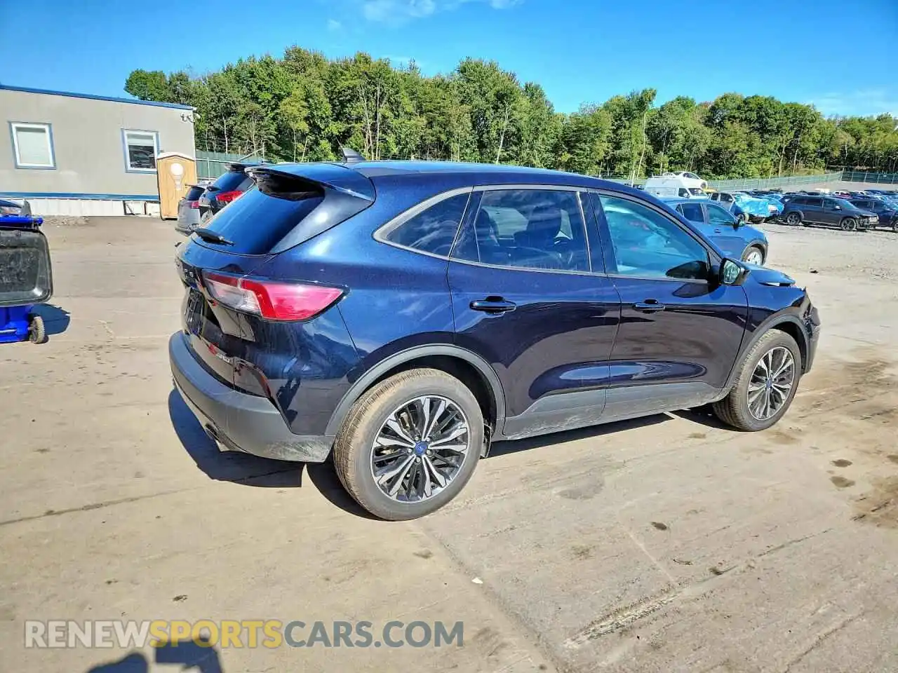 3 fotografías del automóvil dañado 1FMCU9G63MUB14987 FORD ESCAPE 2021