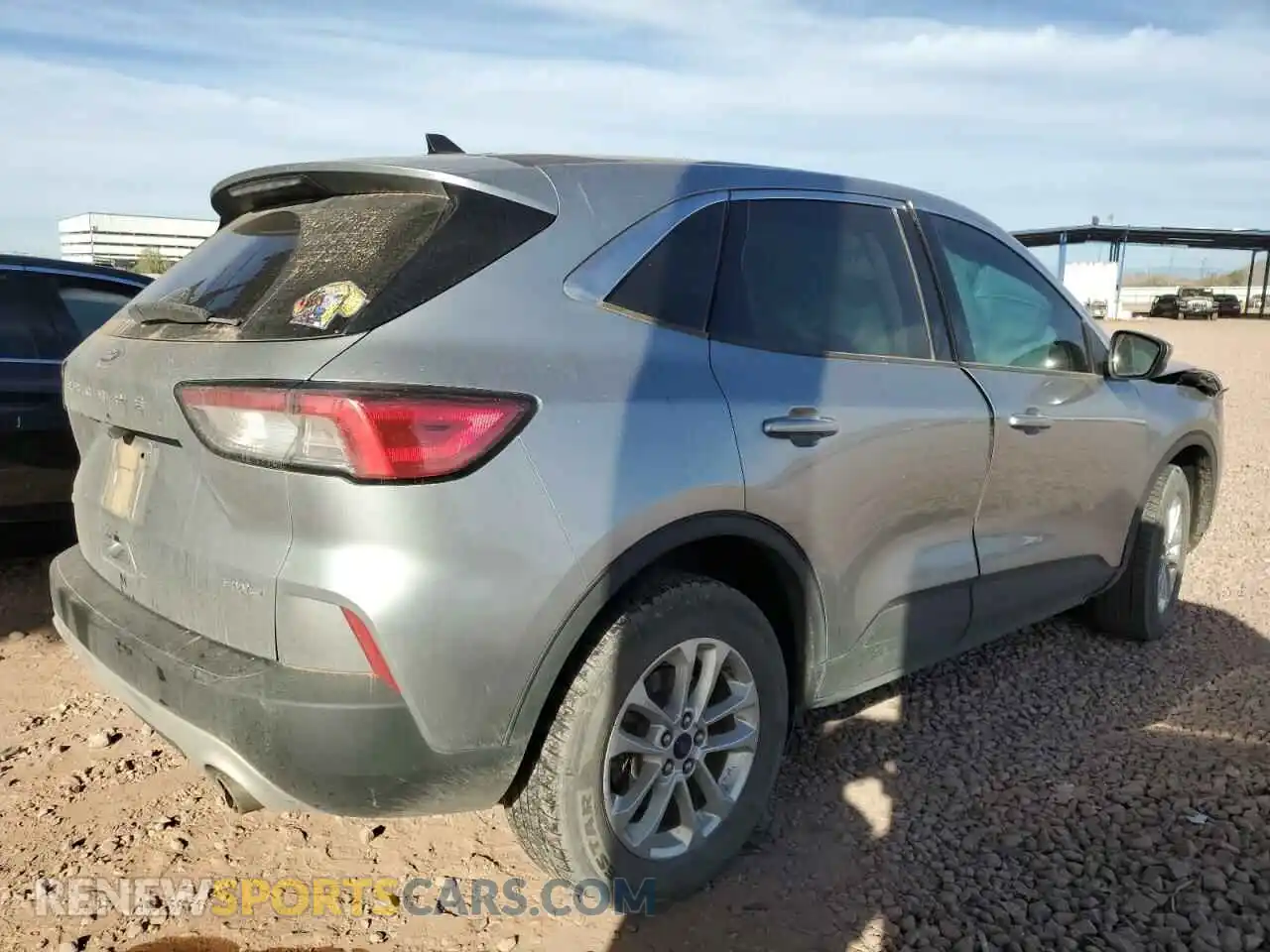 3 Photograph of a damaged car 1FMCU9G64MUA16969 FORD ESCAPE 2021