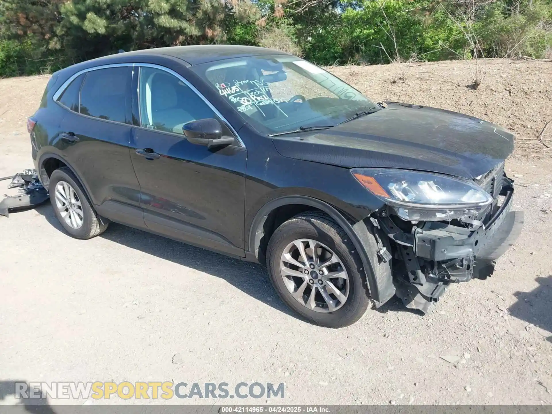 1 Photograph of a damaged car 1FMCU9G64MUA90702 FORD ESCAPE 2021