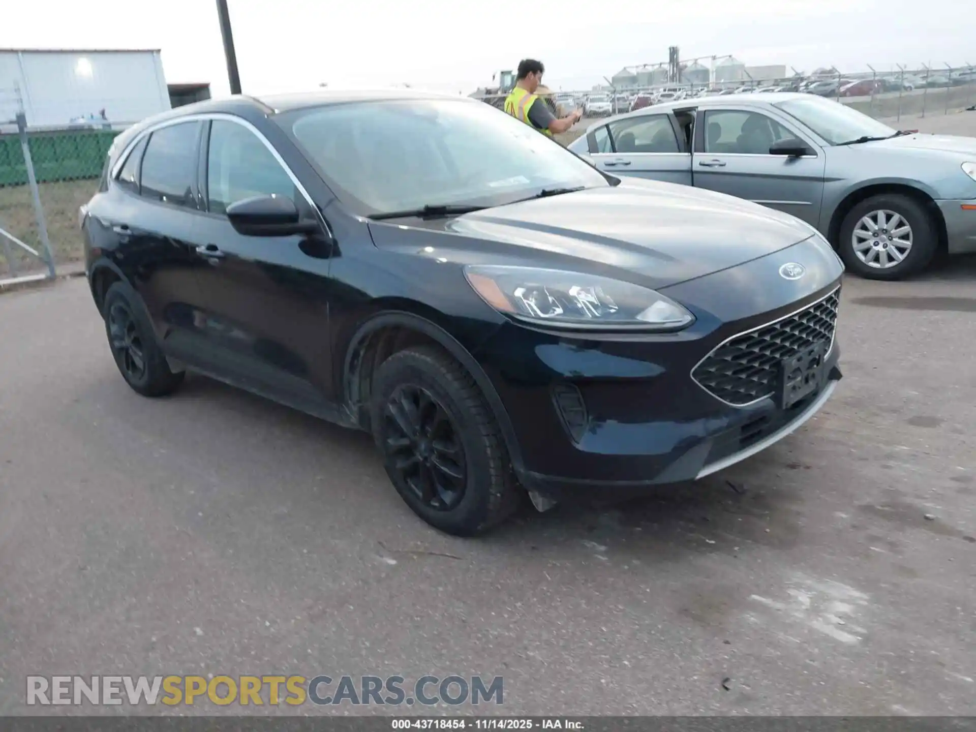 1 Photograph of a damaged car 1FMCU9G66MUA95352 FORD ESCAPE 2021