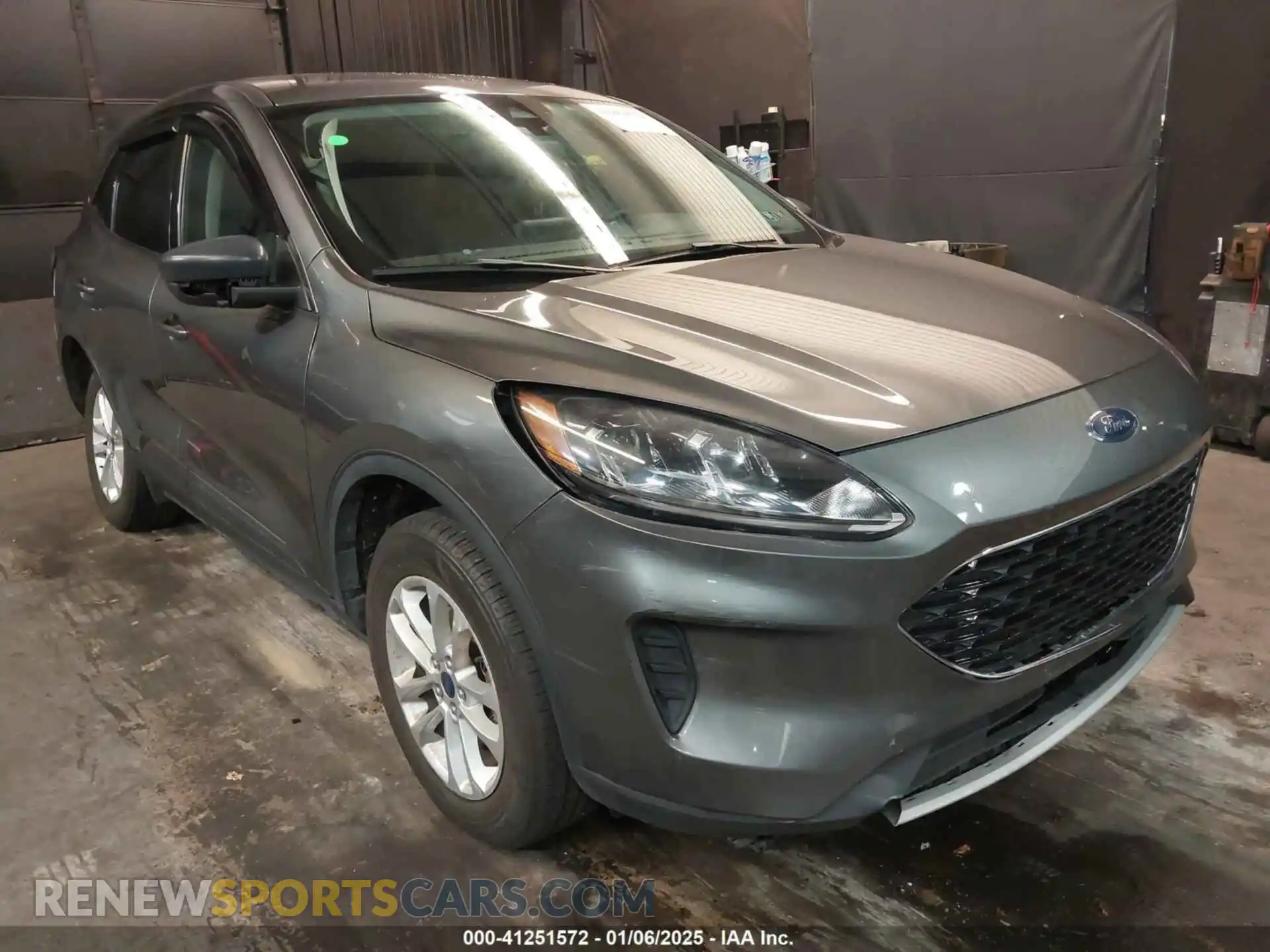 1 Photograph of a damaged car 1FMCU9G67MUA22801 FORD ESCAPE 2021
