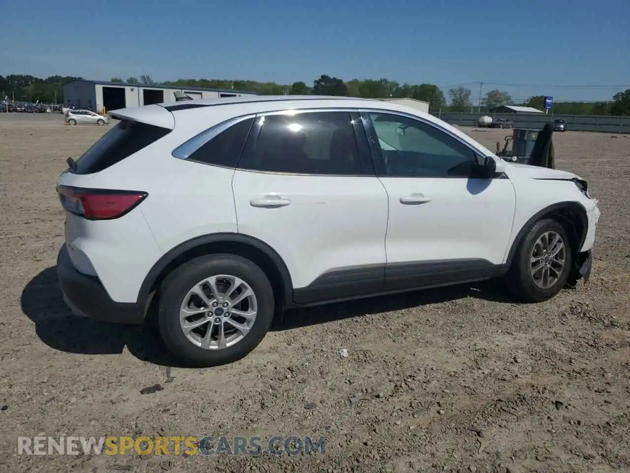 3 Photograph of a damaged car 1FMCU9G68MUA67777 FORD ESCAPE 2021