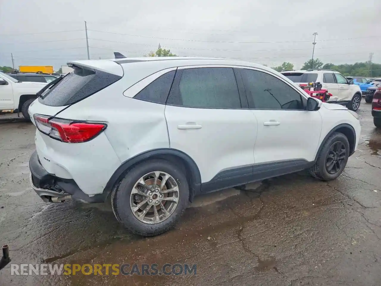 3 fotografías del automóvil dañado 1FMCU9G69MUA05515 FORD ESCAPE 2021