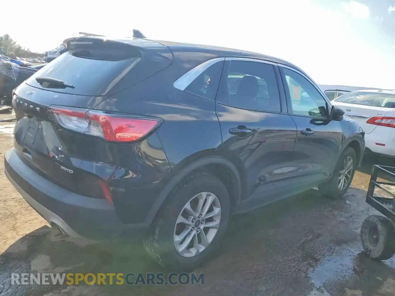3 Photograph of a damaged car 1FMCU9G6XMUA28379 FORD ESCAPE 2021