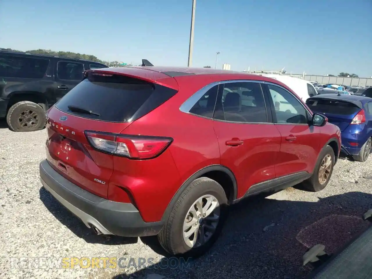3 Photograph of a damaged car 1FMCU9G6XMUA97542 FORD ESCAPE 2021