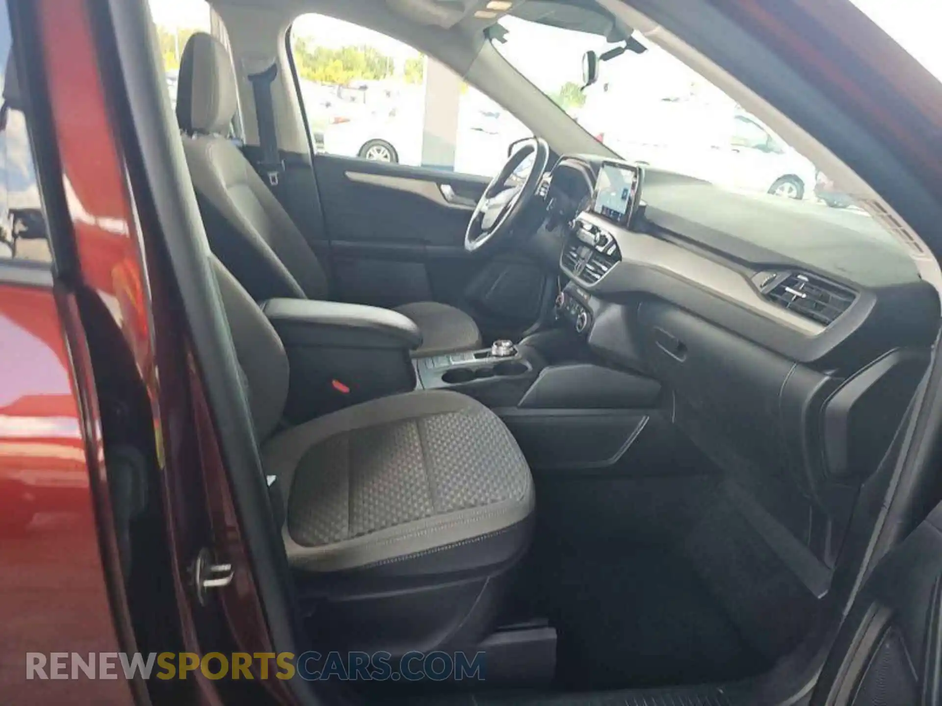 3 Photograph of a damaged car 1FMCU9G6XMUB25162 FORD ESCAPE 2021