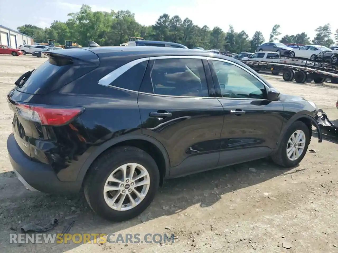 3 Photograph of a damaged car 1FMCU9G6XMUB27543 FORD ESCAPE 2021
