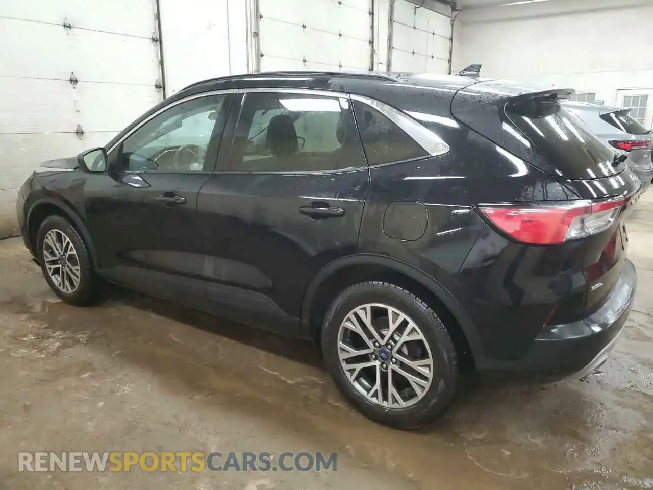 2 Photograph of a damaged car 1FMCU9H65MUA35819 FORD ESCAPE 2021