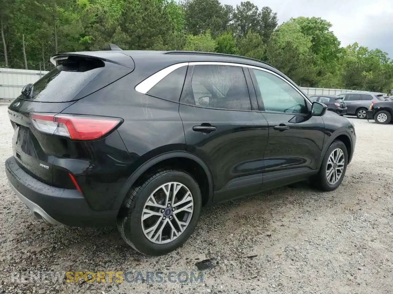 3 Photograph of a damaged car 1FMCU9H67MUA65808 FORD ESCAPE 2021