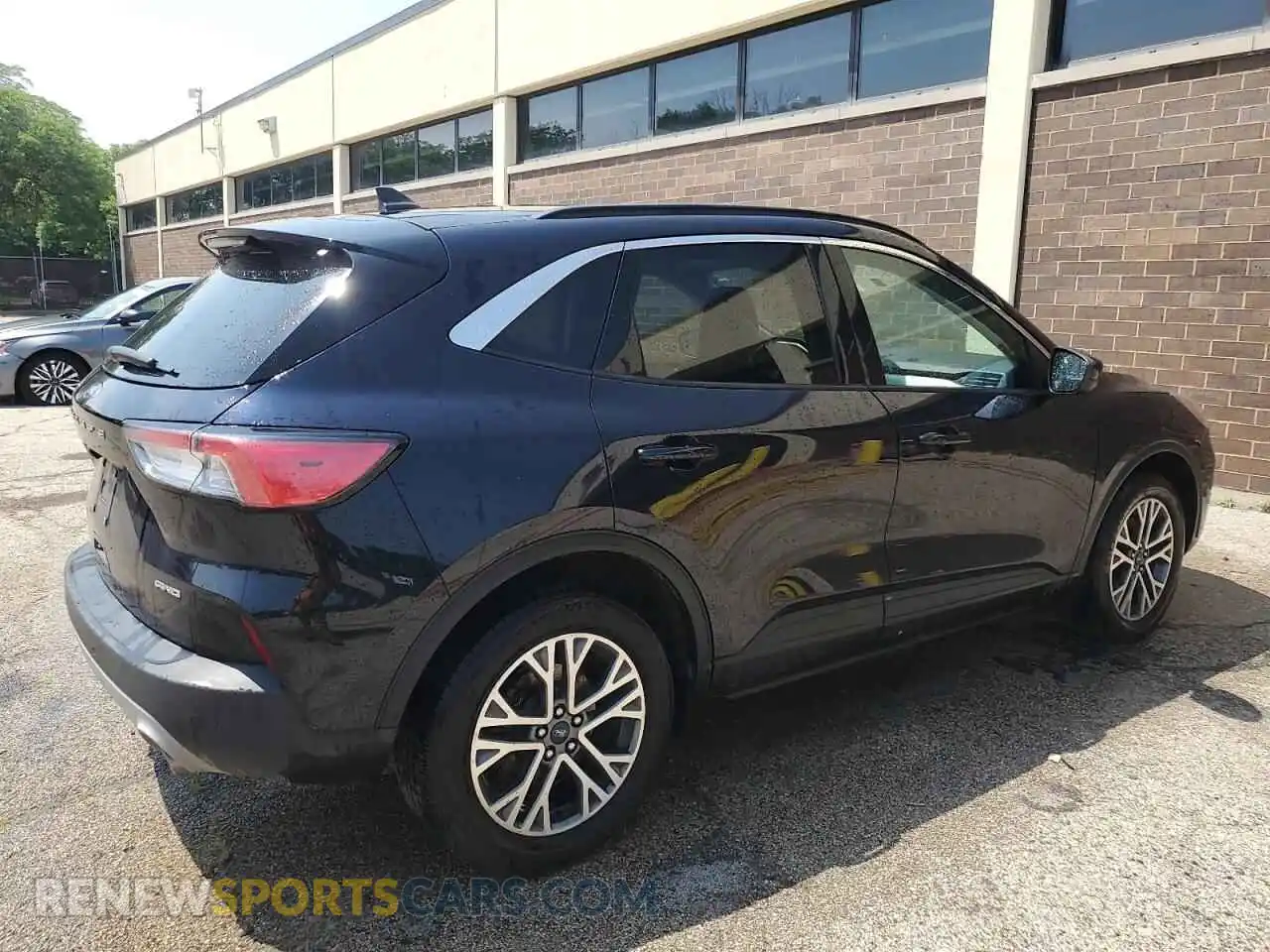 3 Photograph of a damaged car 1FMCU9H68MUA52288 FORD ESCAPE 2021