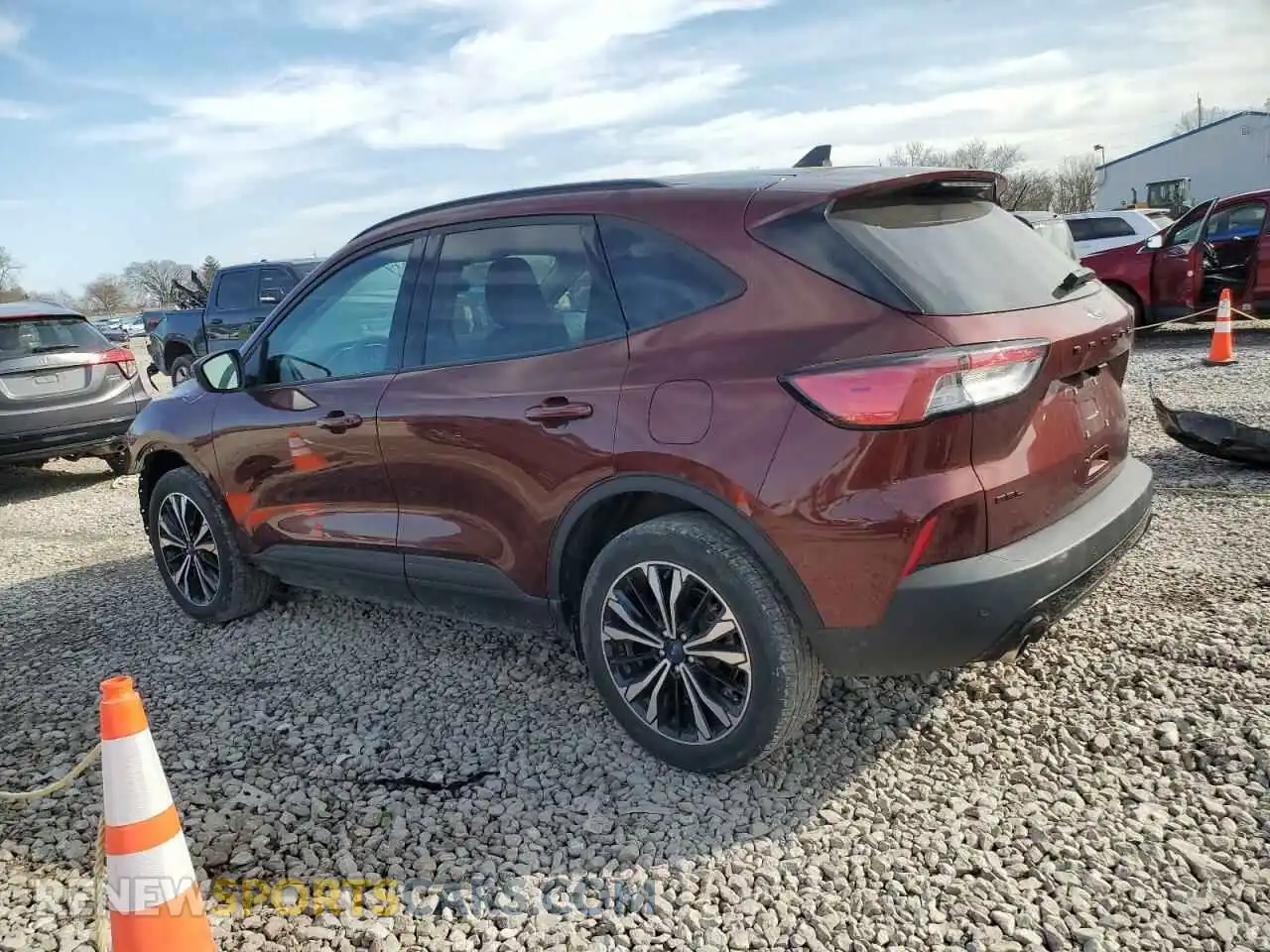 2 Photograph of a damaged car 1FMCU9H94MUB31273 FORD ESCAPE 2021